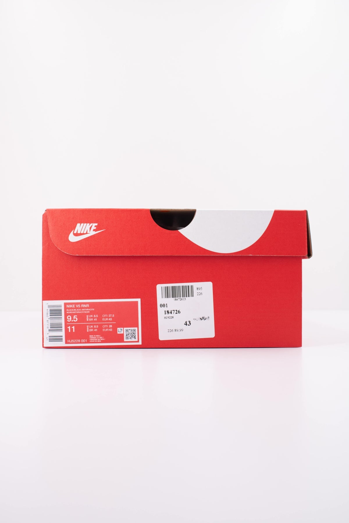 NIKE NIKE V5 RNR en color NEGRO (6)