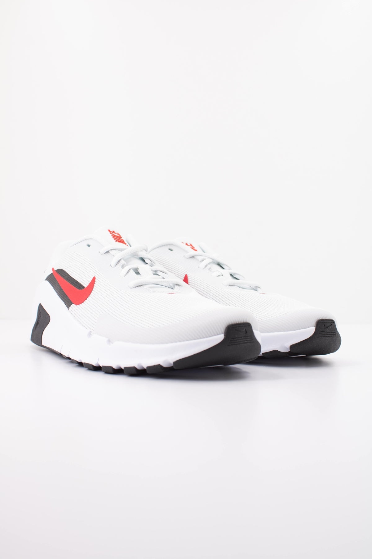 NIKE NIKE FLEX TRAIN en color BLANCO (2)