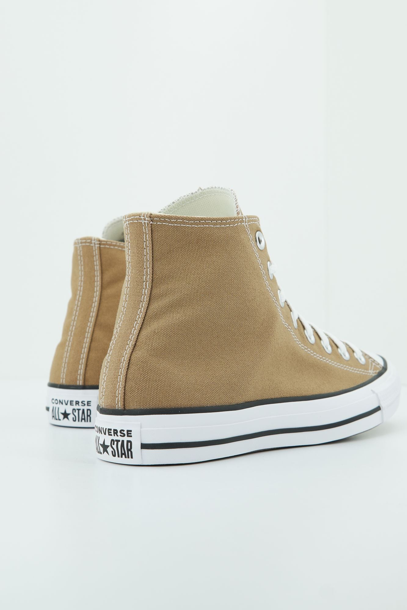 CONVERSE CHUCK TAYLOR ALL STAR UNISEX en color MARRON (3)
