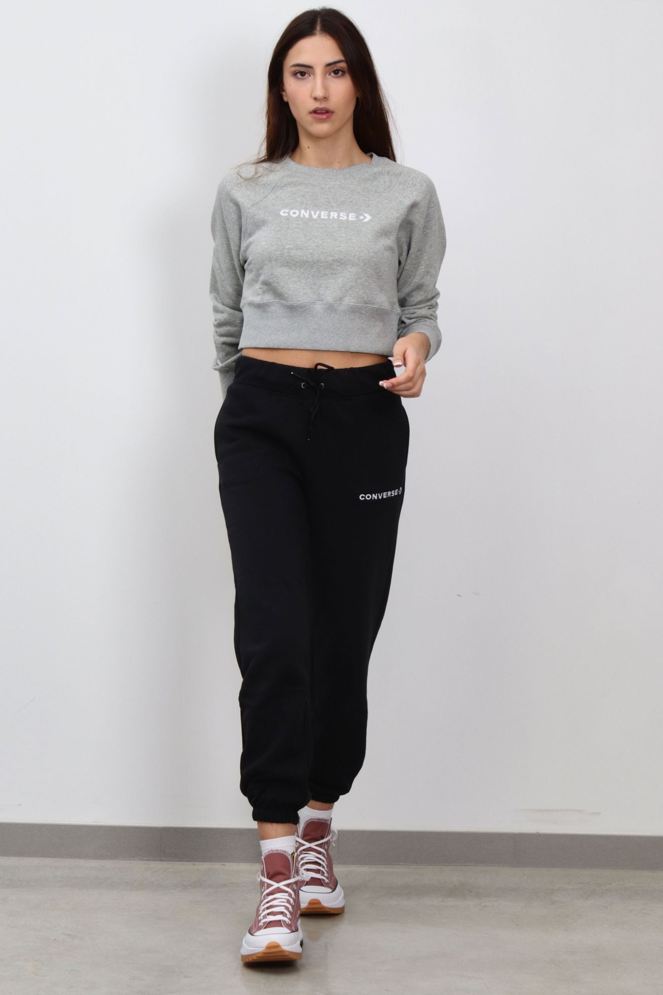 CONVERSE STRIP WORDMARK CREW en color GRIS (4)