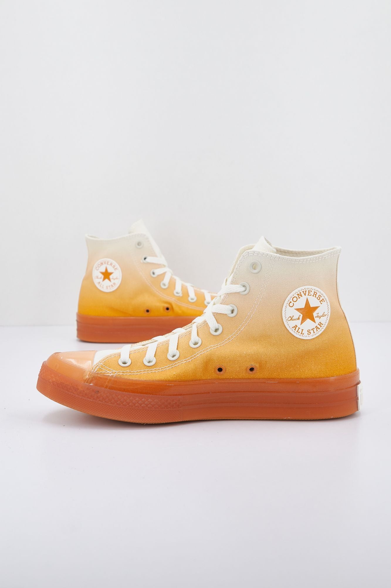 CONVERSE CTAS CX HI en color NARANJA (1)