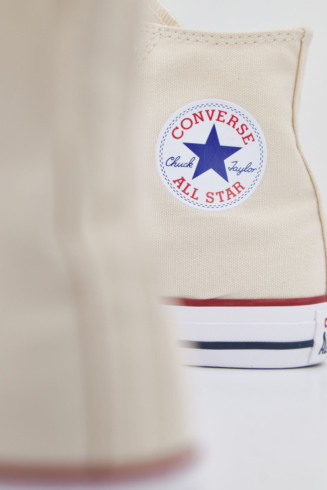 CONVERSE CHUCK TAYLOR ALL STAR HI en color BEIS (4)