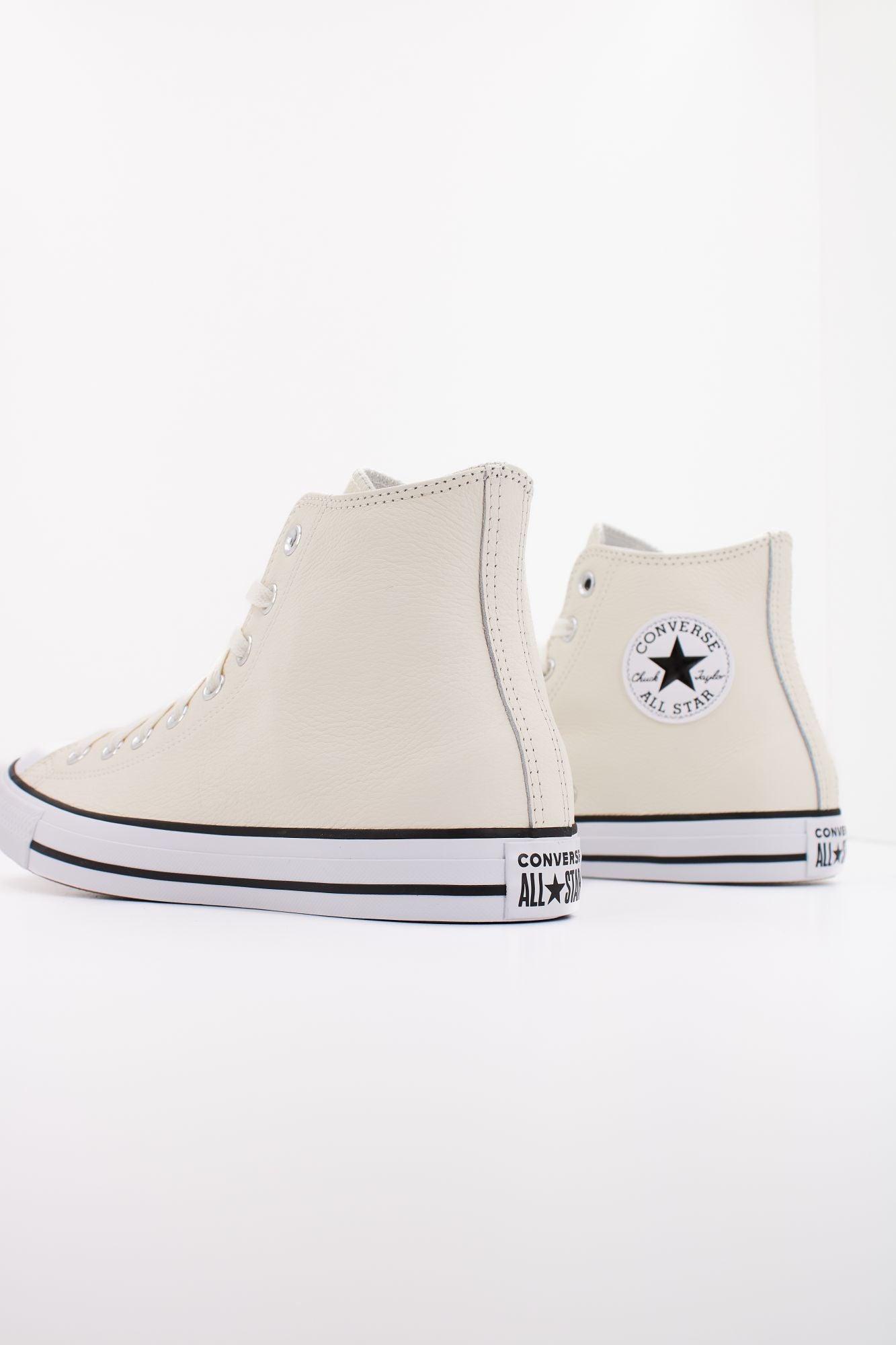 CONVERSE CHUCK TAYLOR ALL STAR HI en color BEIS (3)