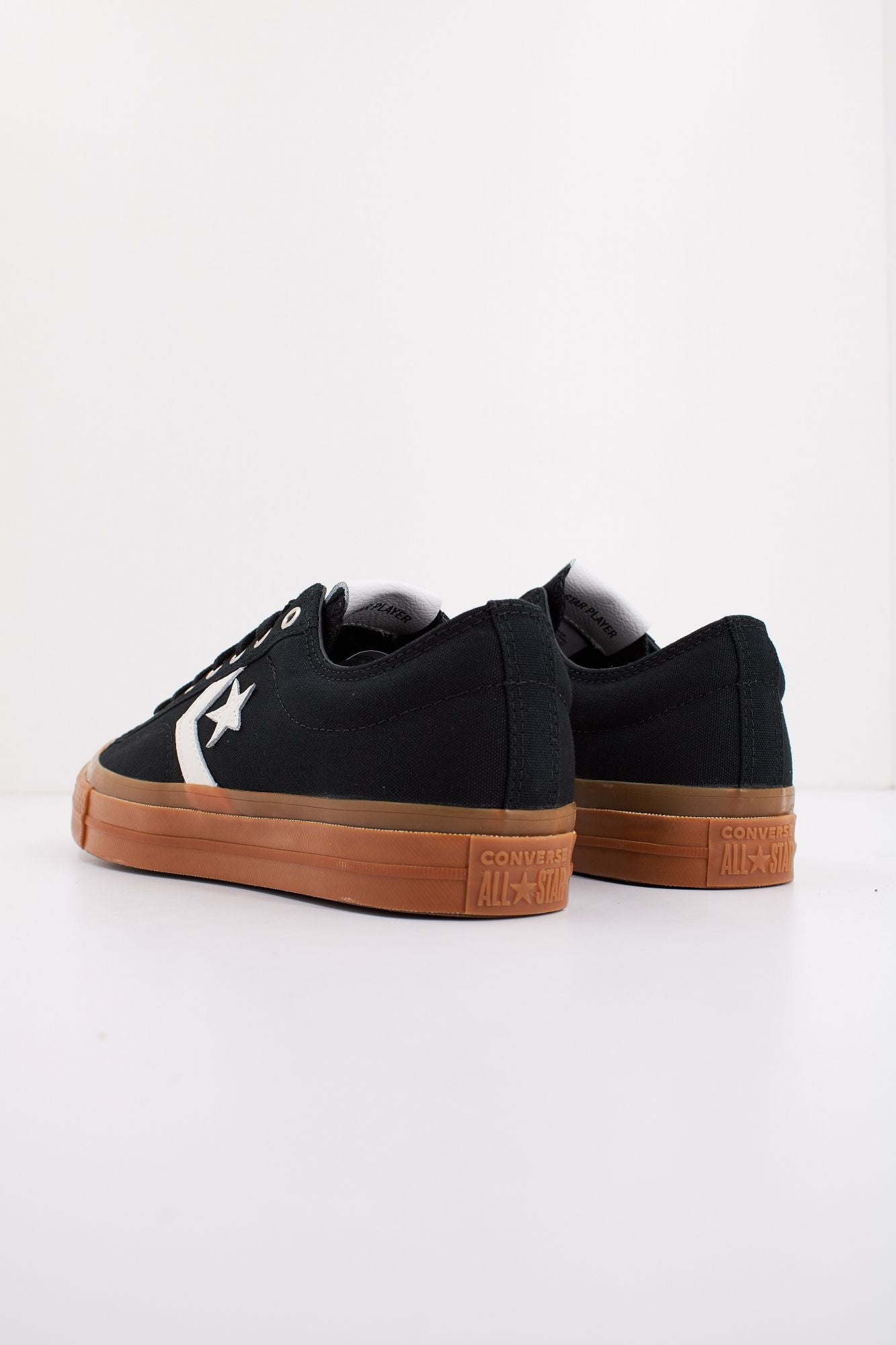 CONVERSE STAR PLAYER 76 en color NEGRO (3)