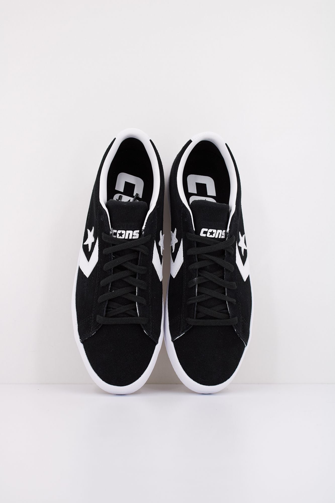 CONVERSE CONS PL VULC PRO CLASSIC SUEDE en color NEGRO (3)