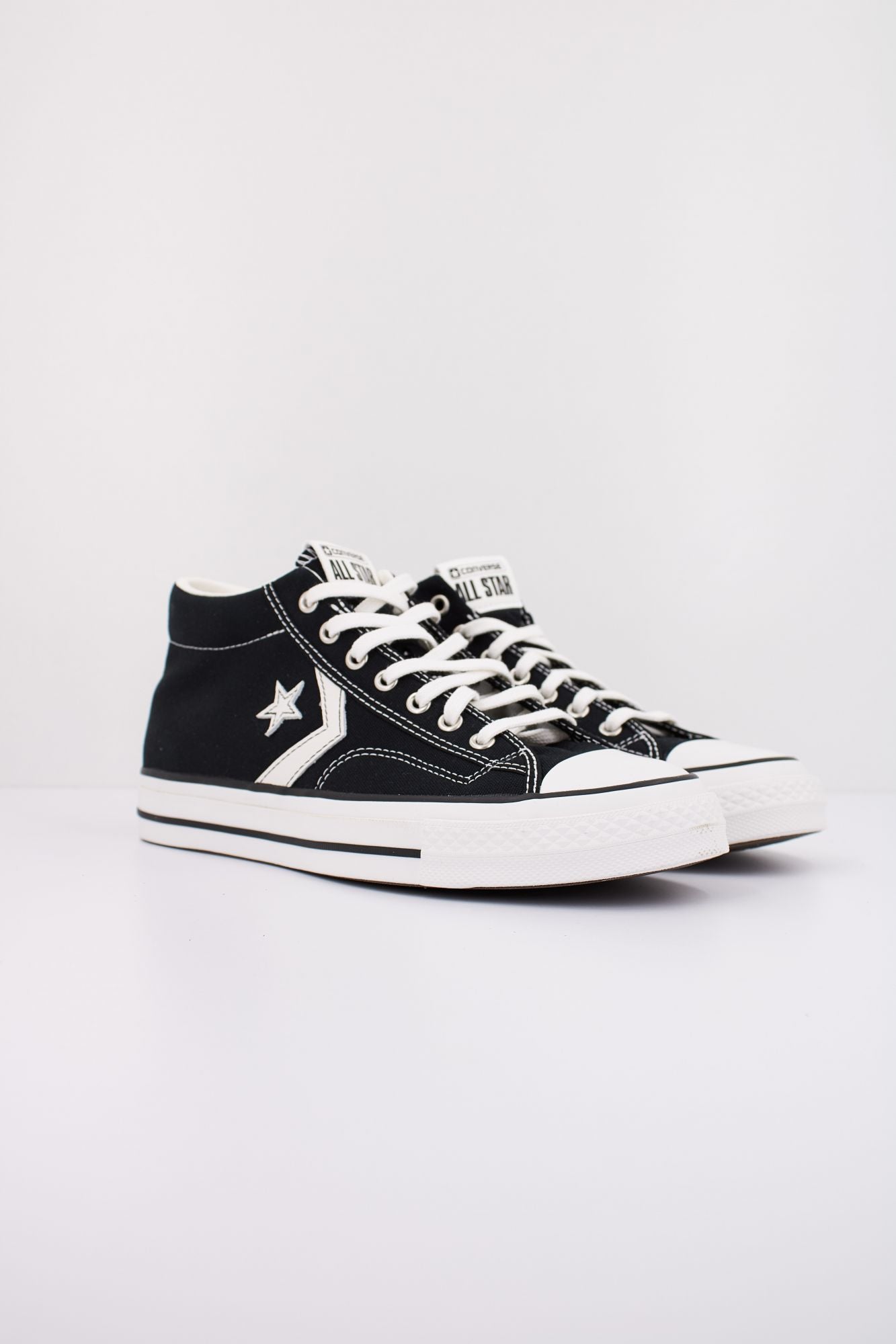 CONVERSE STAR PLAYER 76 en color NEGRO (2)