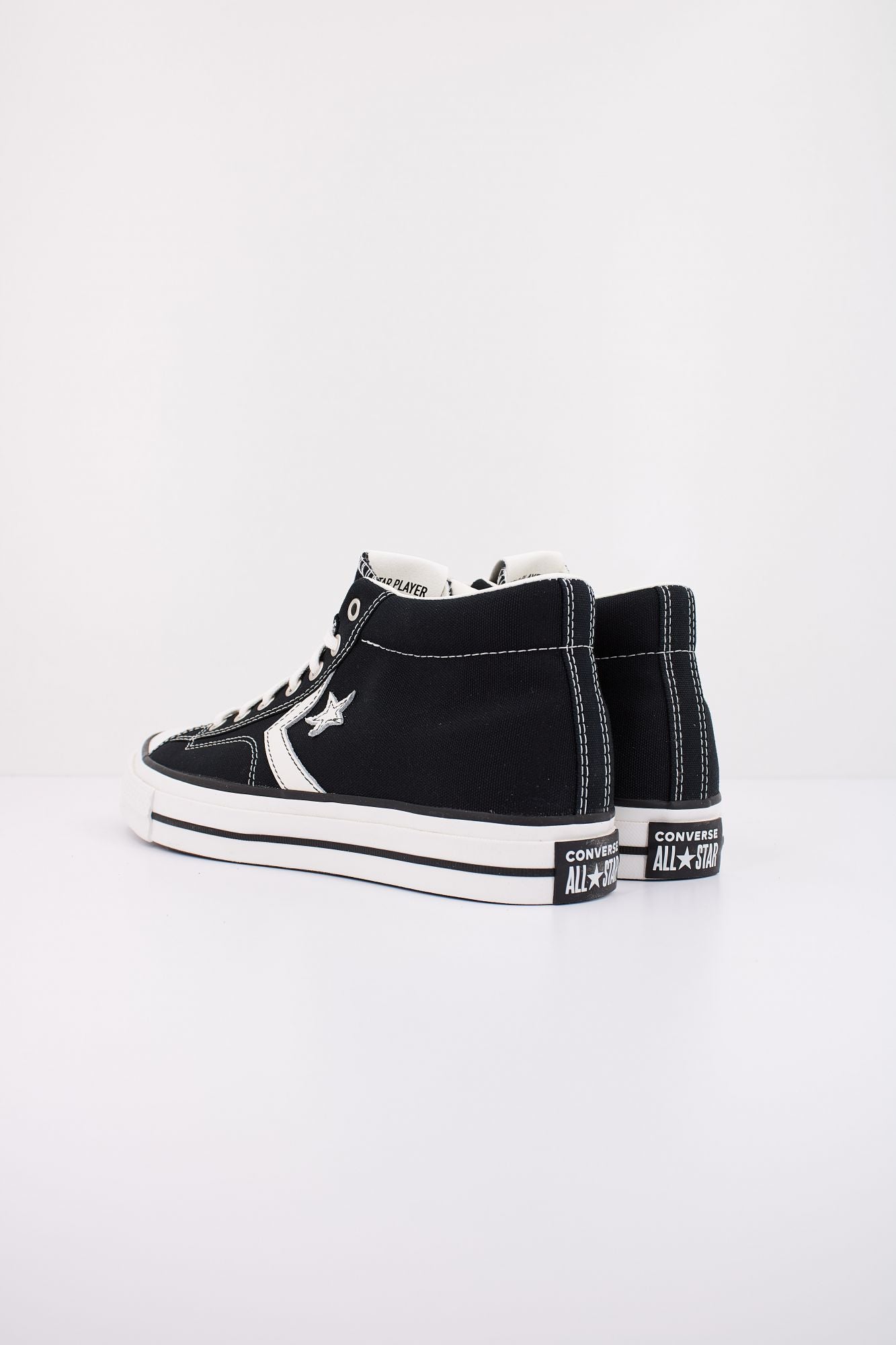 CONVERSE STAR PLAYER 76 en color NEGRO (4)