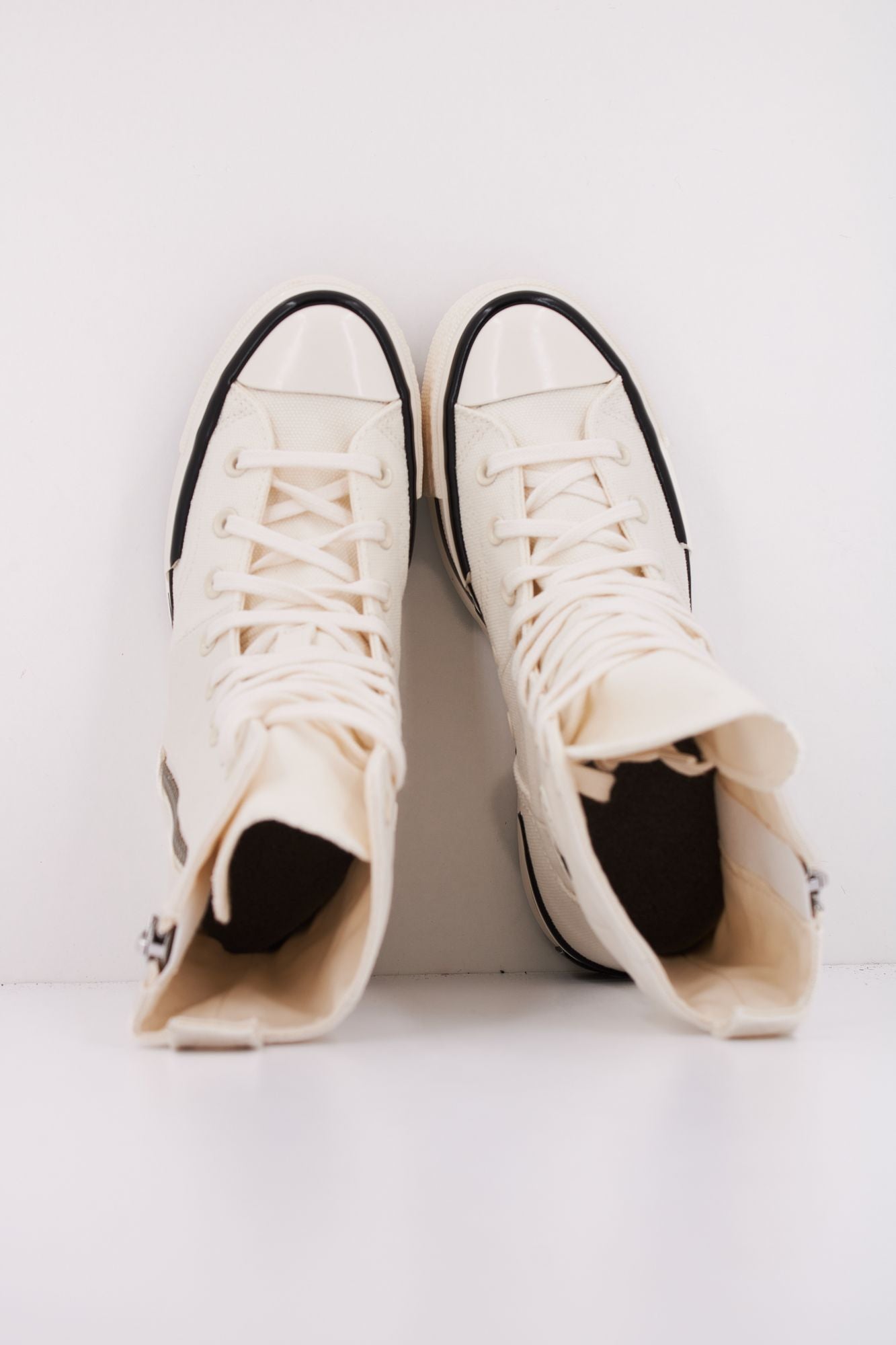 CONVERSE CHUCK 70 PLUS XHI en color BLANCO (3)