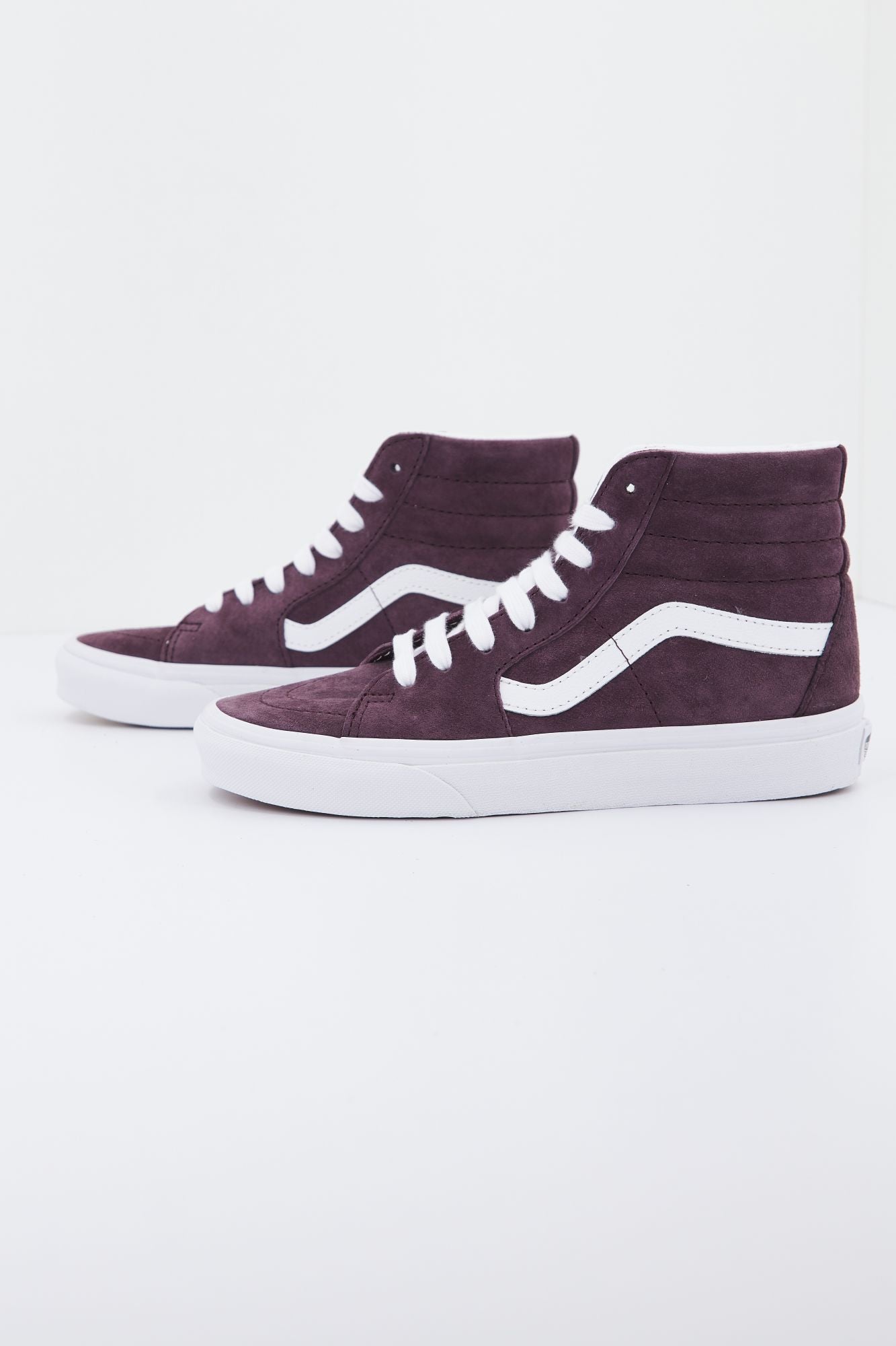 VANS UA SK8-HI en color VIOLETA (2)