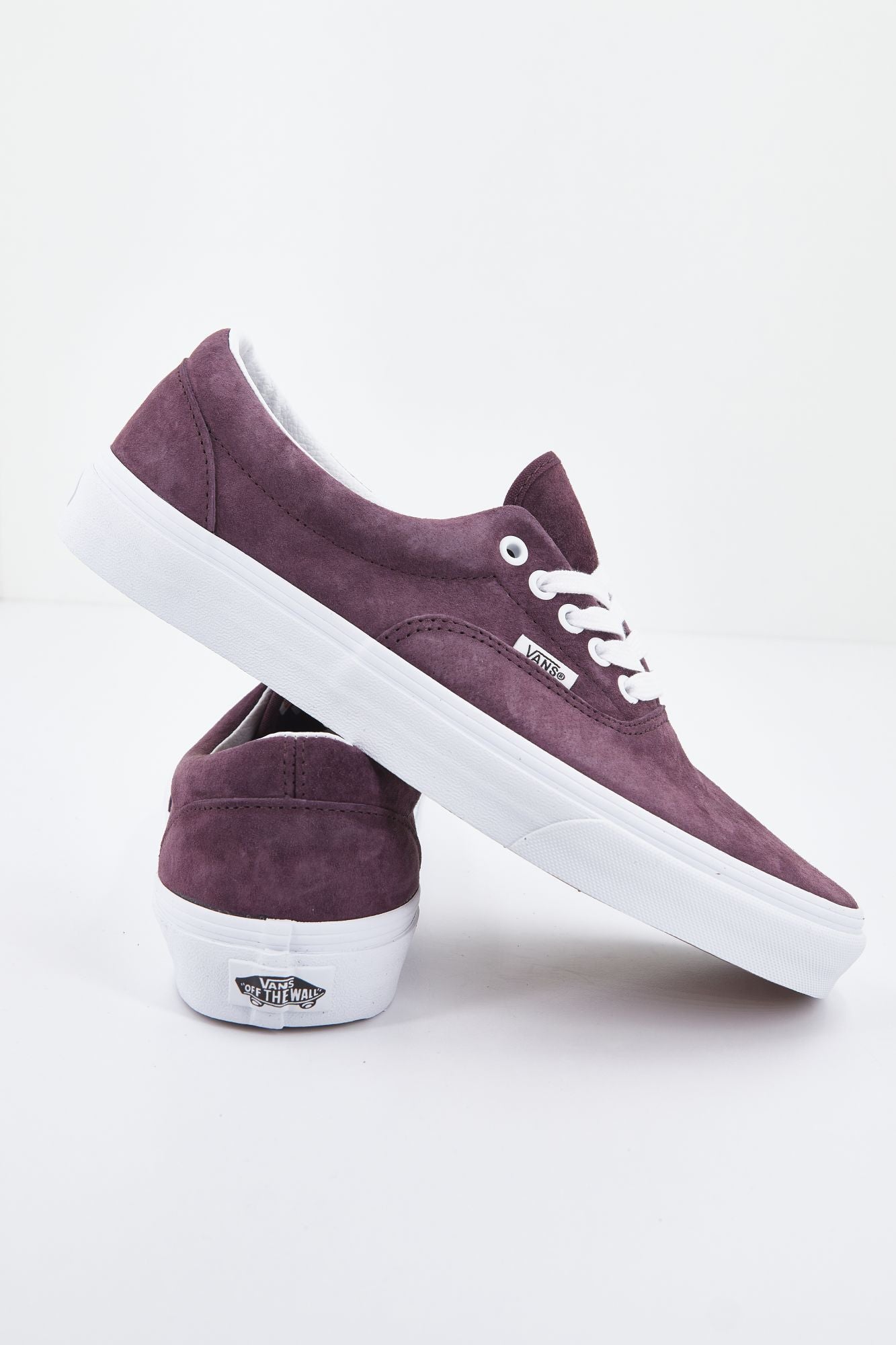 VANS UA ERA en color VIOLETA (3)
