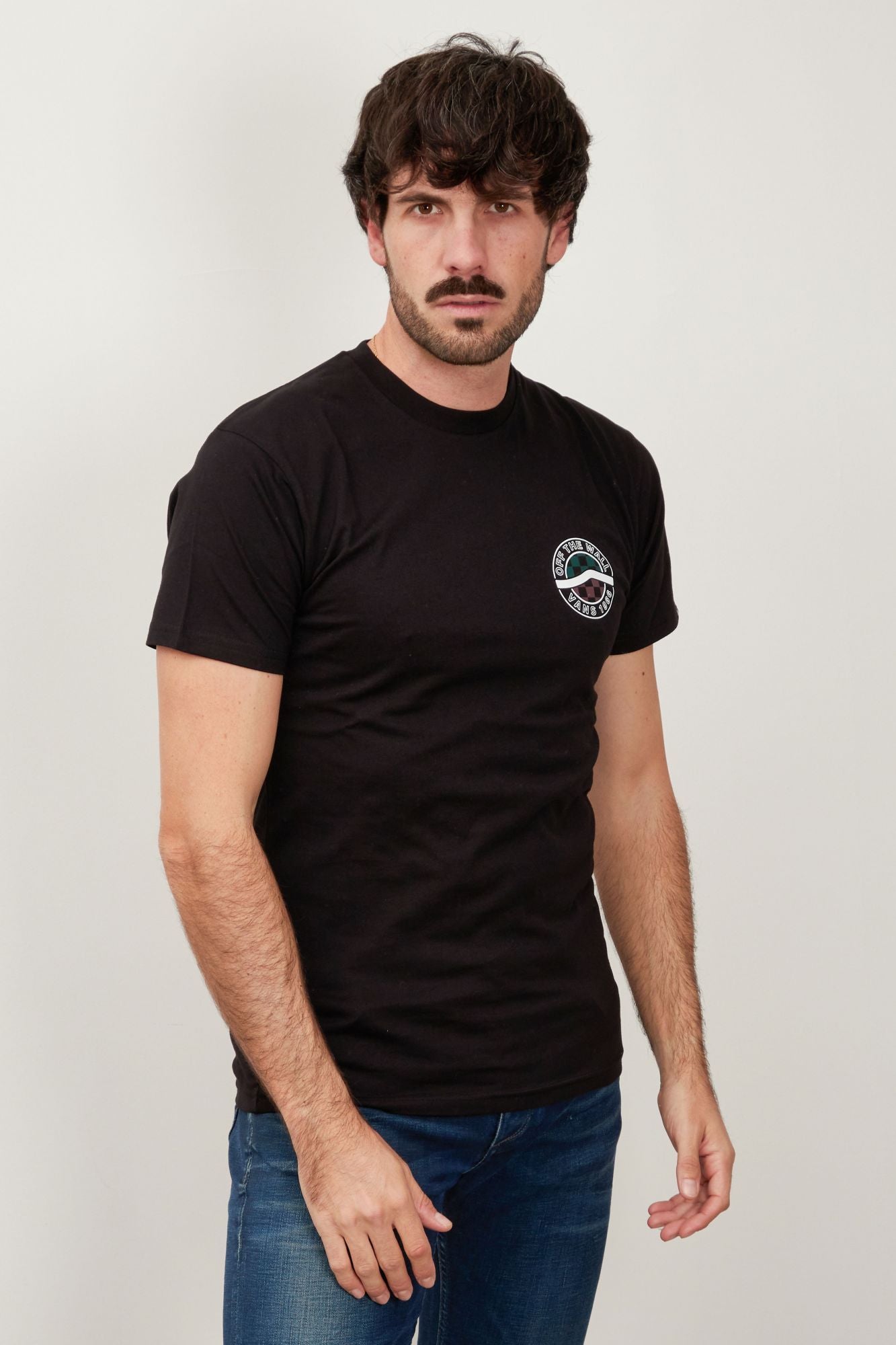 VANS CIRCLE SIDESTRIPE en color NEGRO (2)