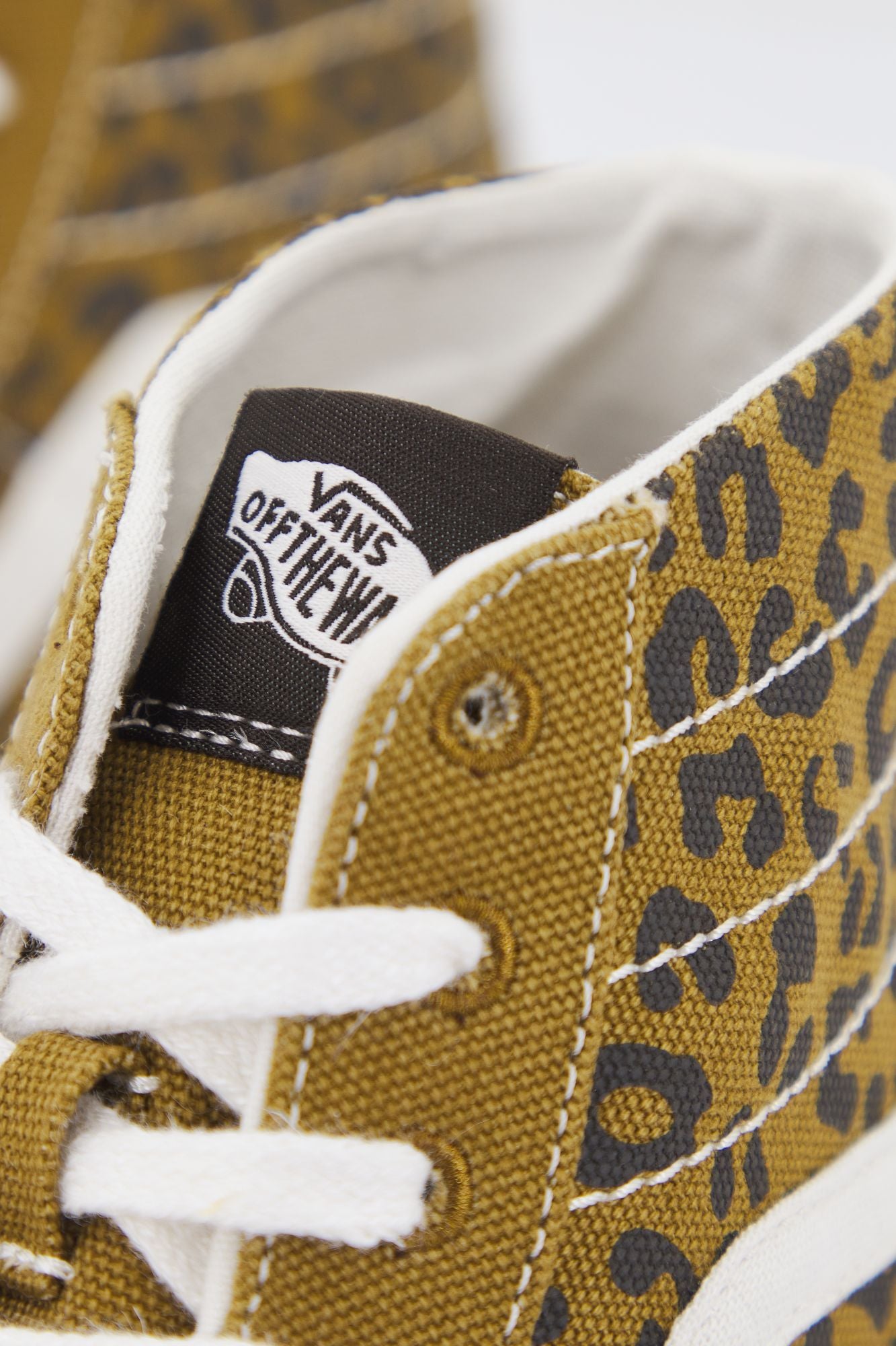VANS UA SK8-HI en color ANIMAL PRINT (4)