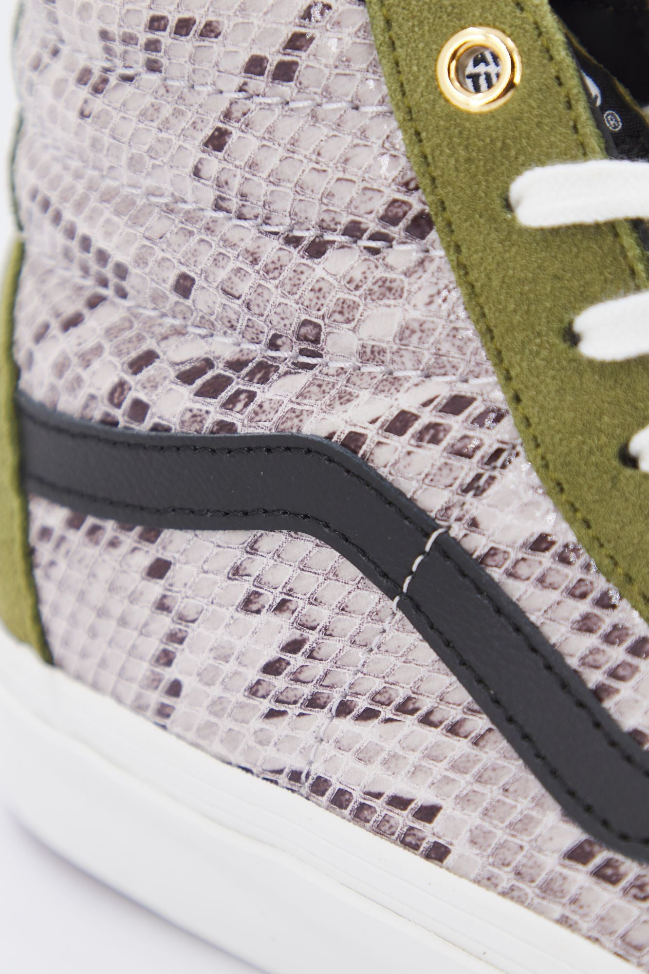 VANS UA SK8-HI en color ANIMAL PRINT (4)