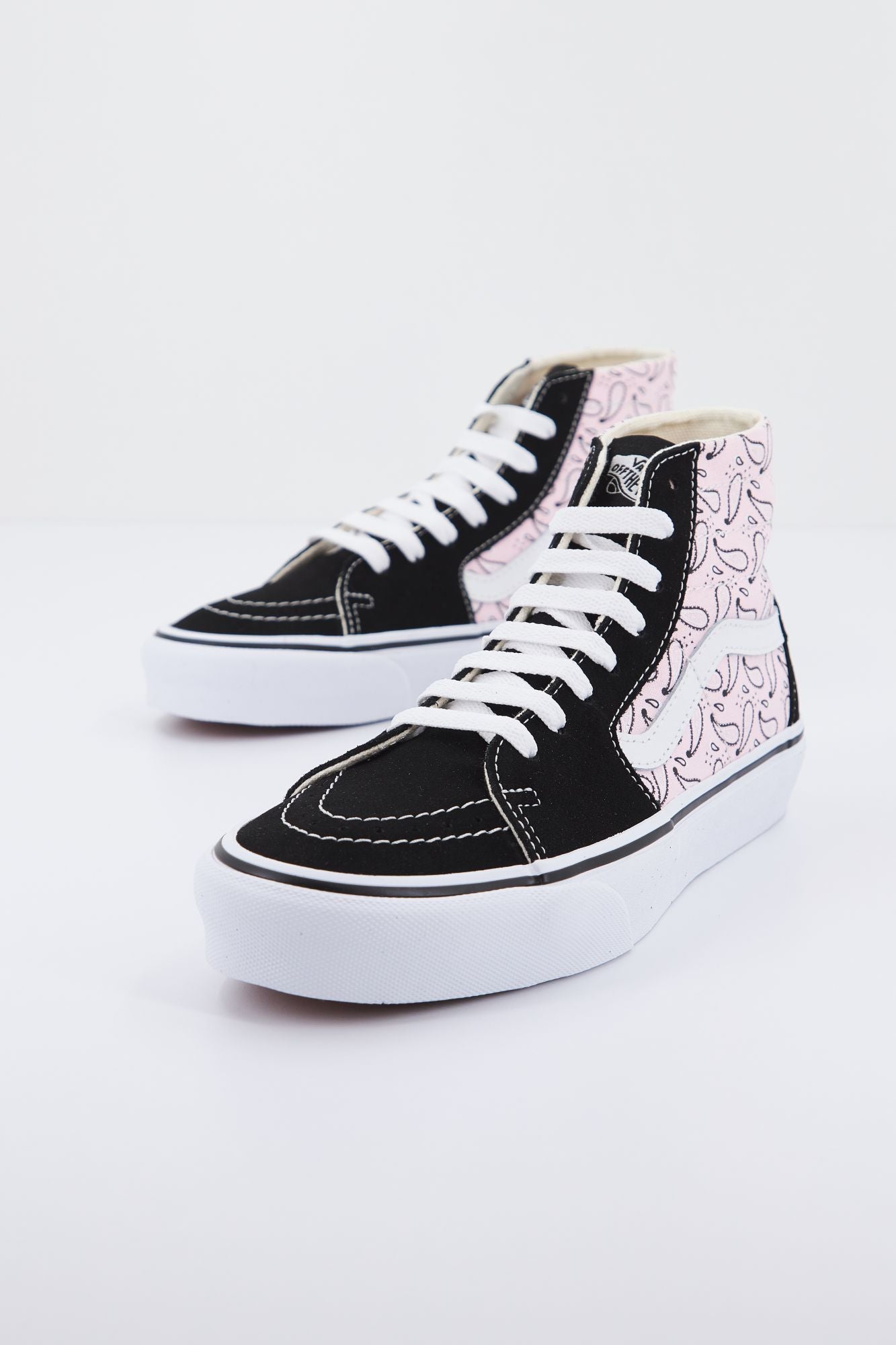 VANS UA SK8-HI en color NEGRO (1)