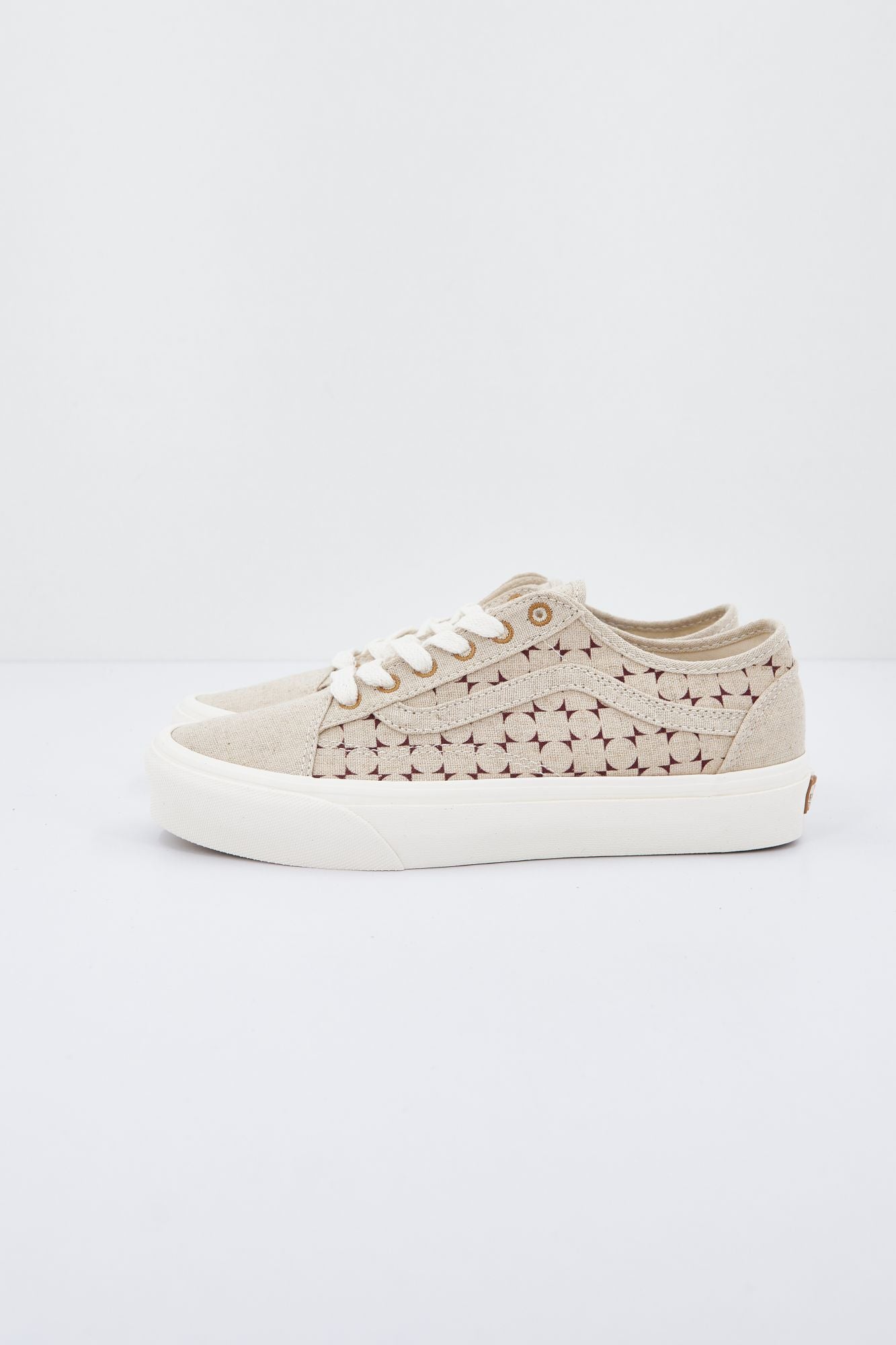 VANS OLD SKOOL en color BEIS (2)