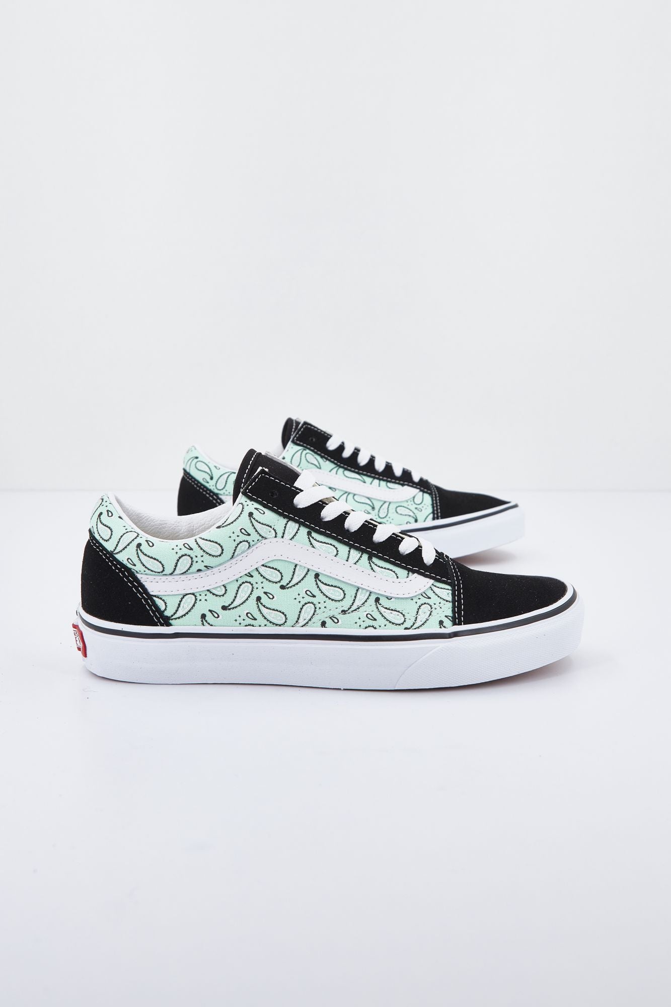 VANS UA OLD SKOOL en color VERDE (2)