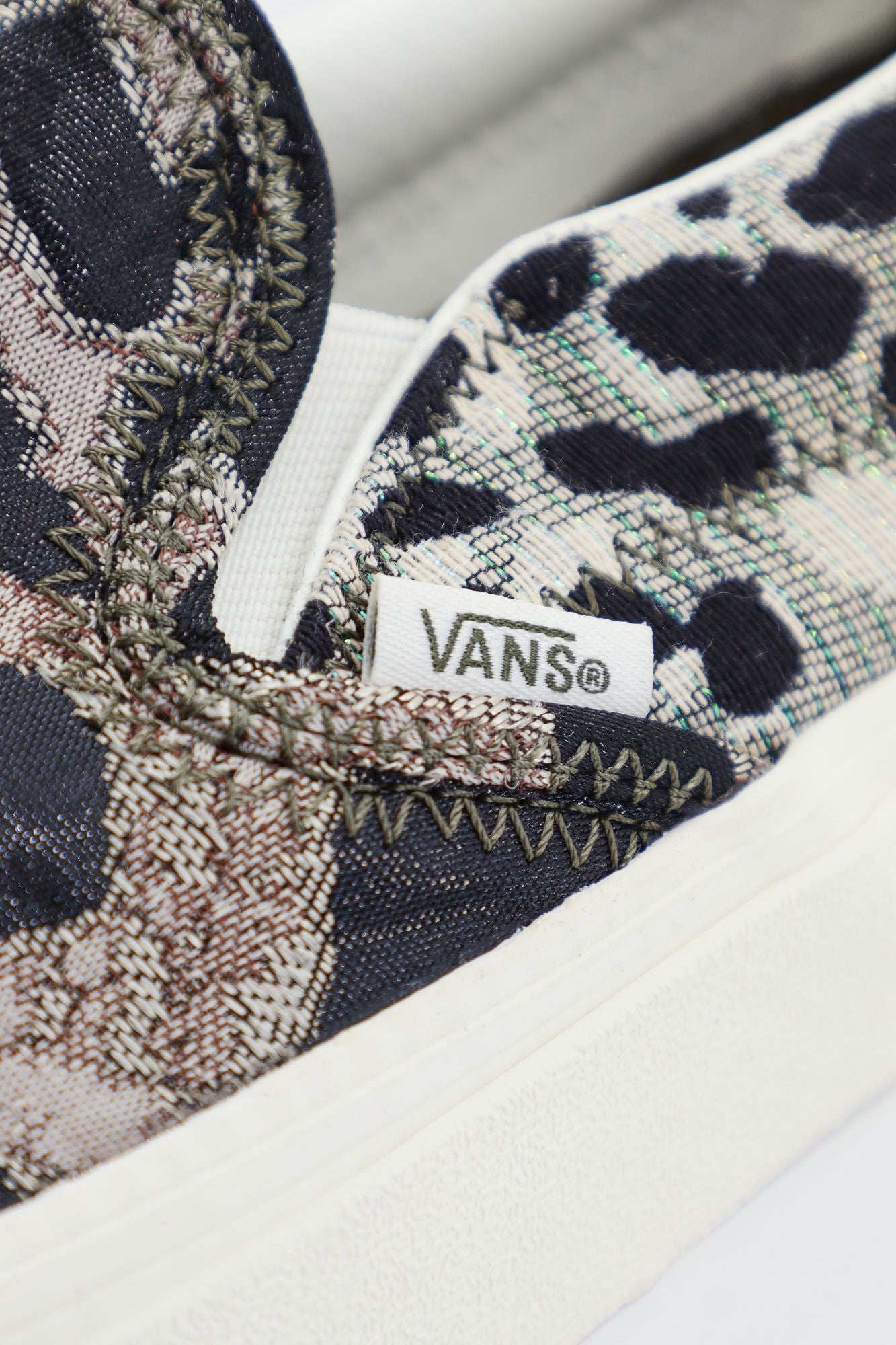 VANS VN0A7Q5DKCZ1 en color ANIMAL PRINT (4)