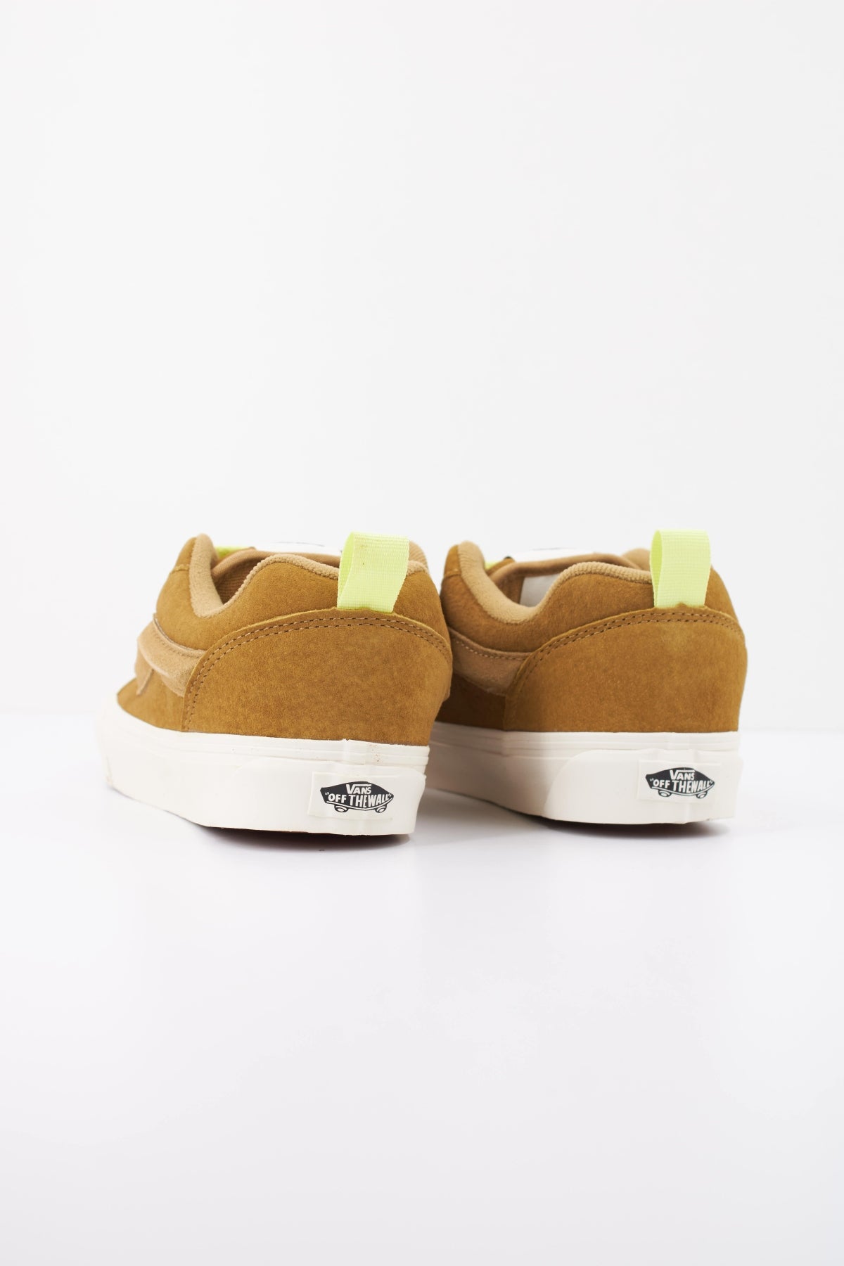 VANS KNU SKOOL en color MARRON (4)
