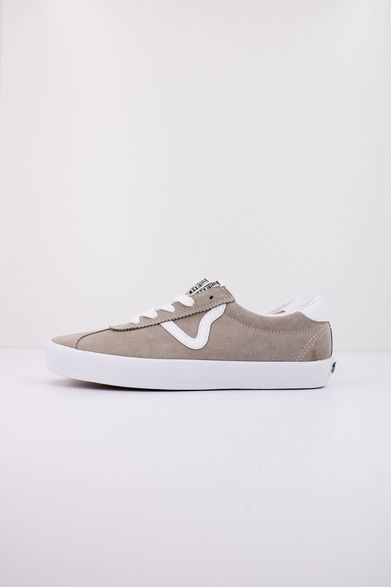 VANS SPORT LOW en color BEIS (1)