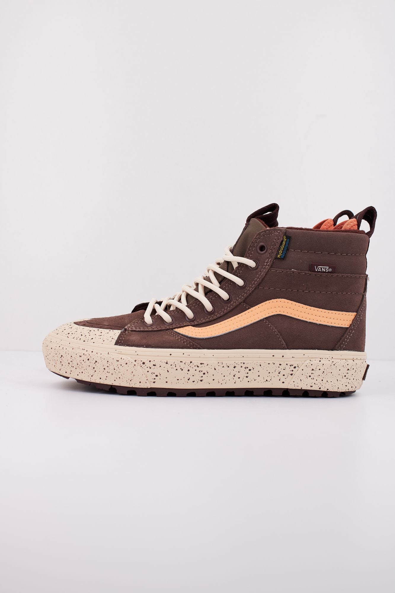 VANS MTE SK8-HI en color MARRON (1)