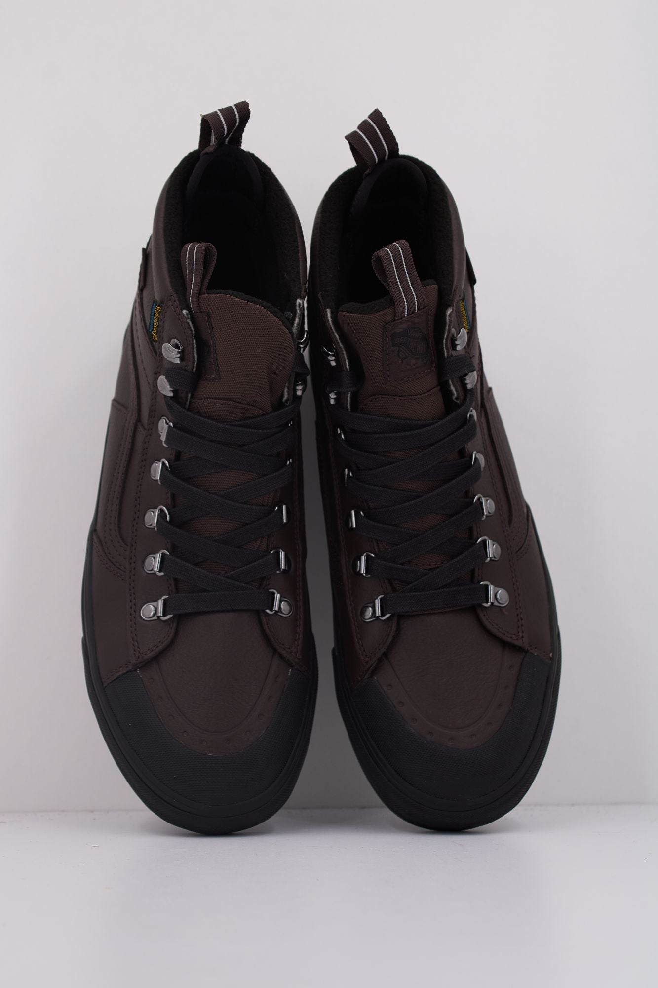 VANS MTE SK8-HI DR WATERPRO en color MARRON (3)