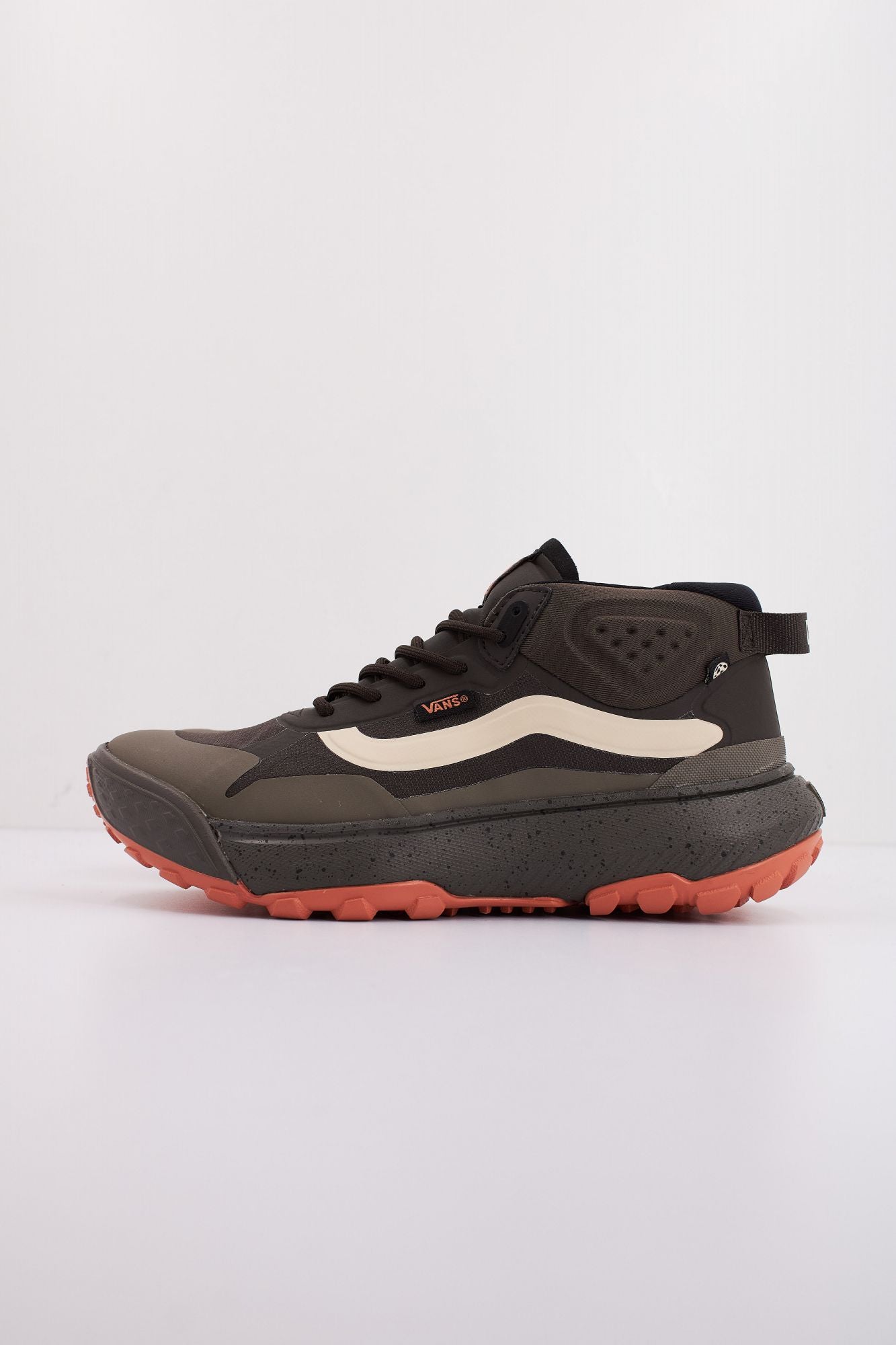 VANS MTE CROSSPATH MID en color MARRON (1)