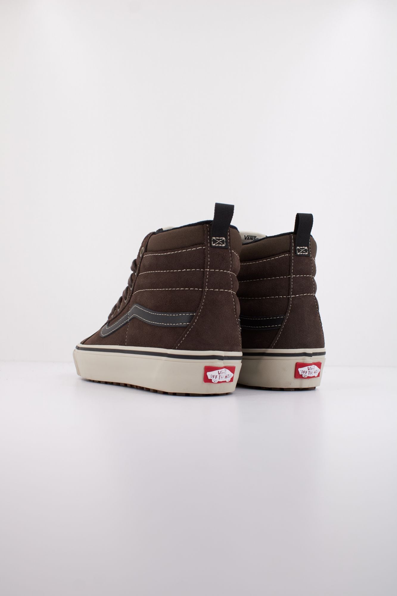 VANS MTE SK8-HI INSULATED en color MARRON (4)