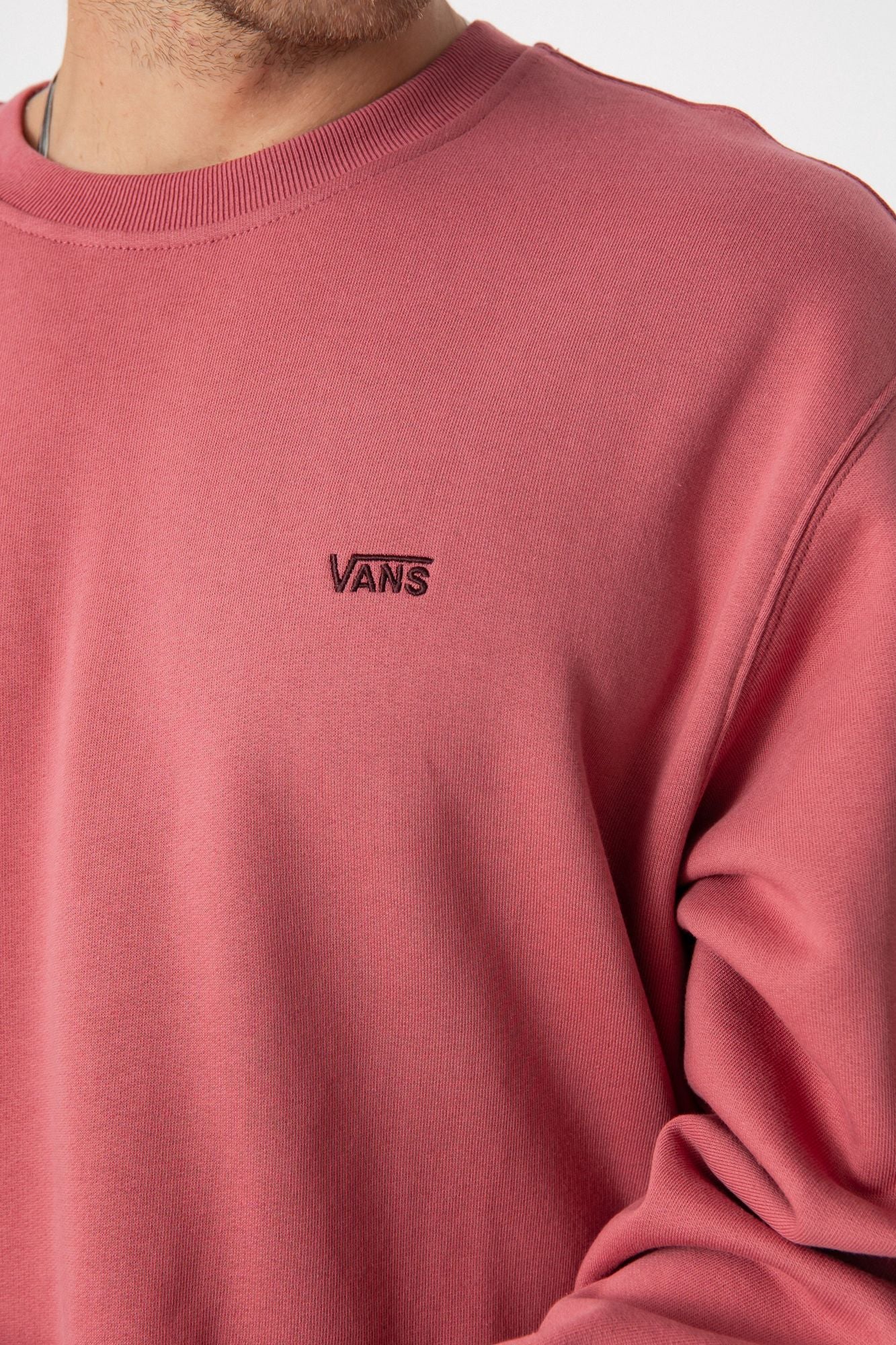 VANS LEFT CHEST II LOOSE CR en color ROSA (4)