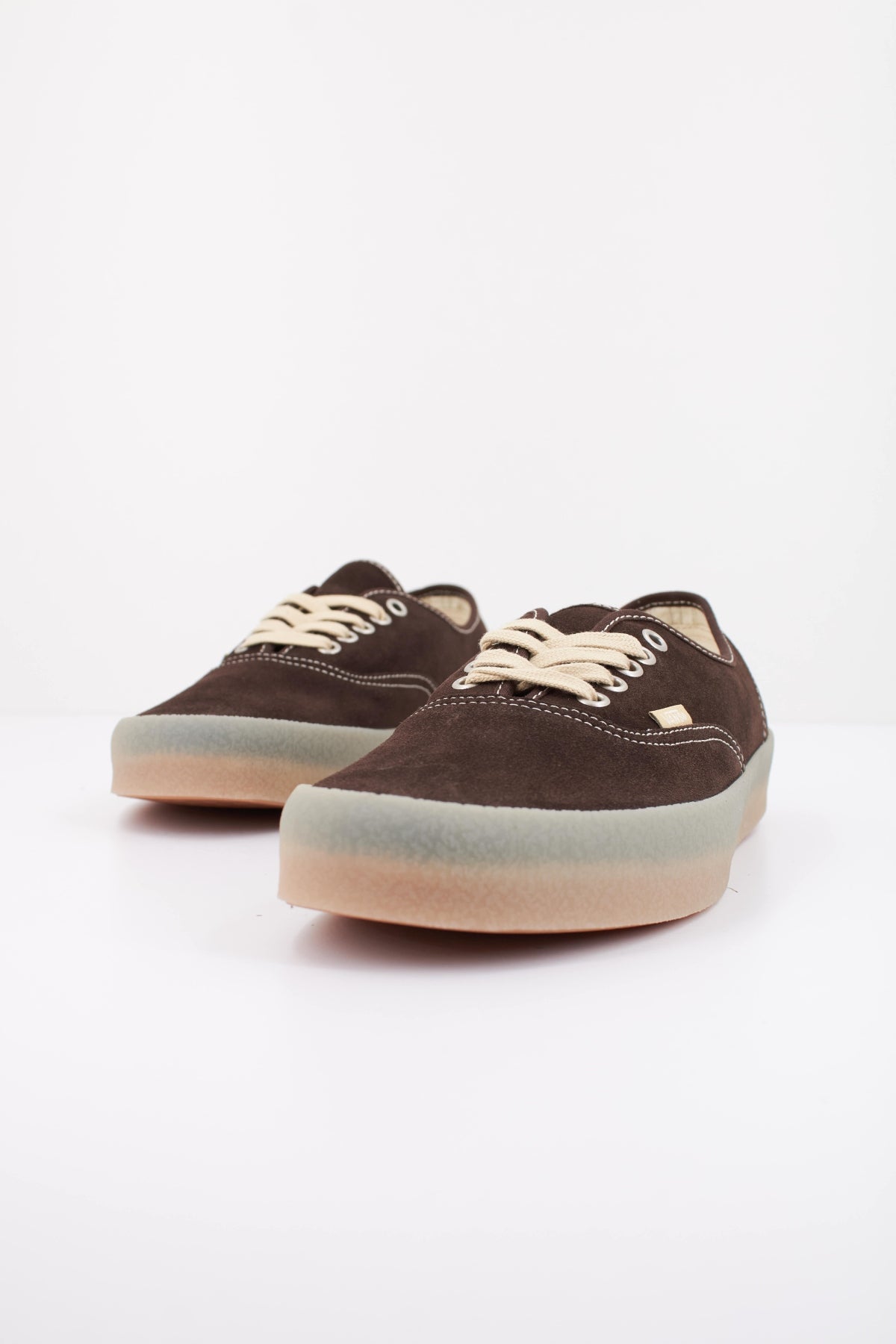 VANS AUTHENTIC en color MARRON (2)
