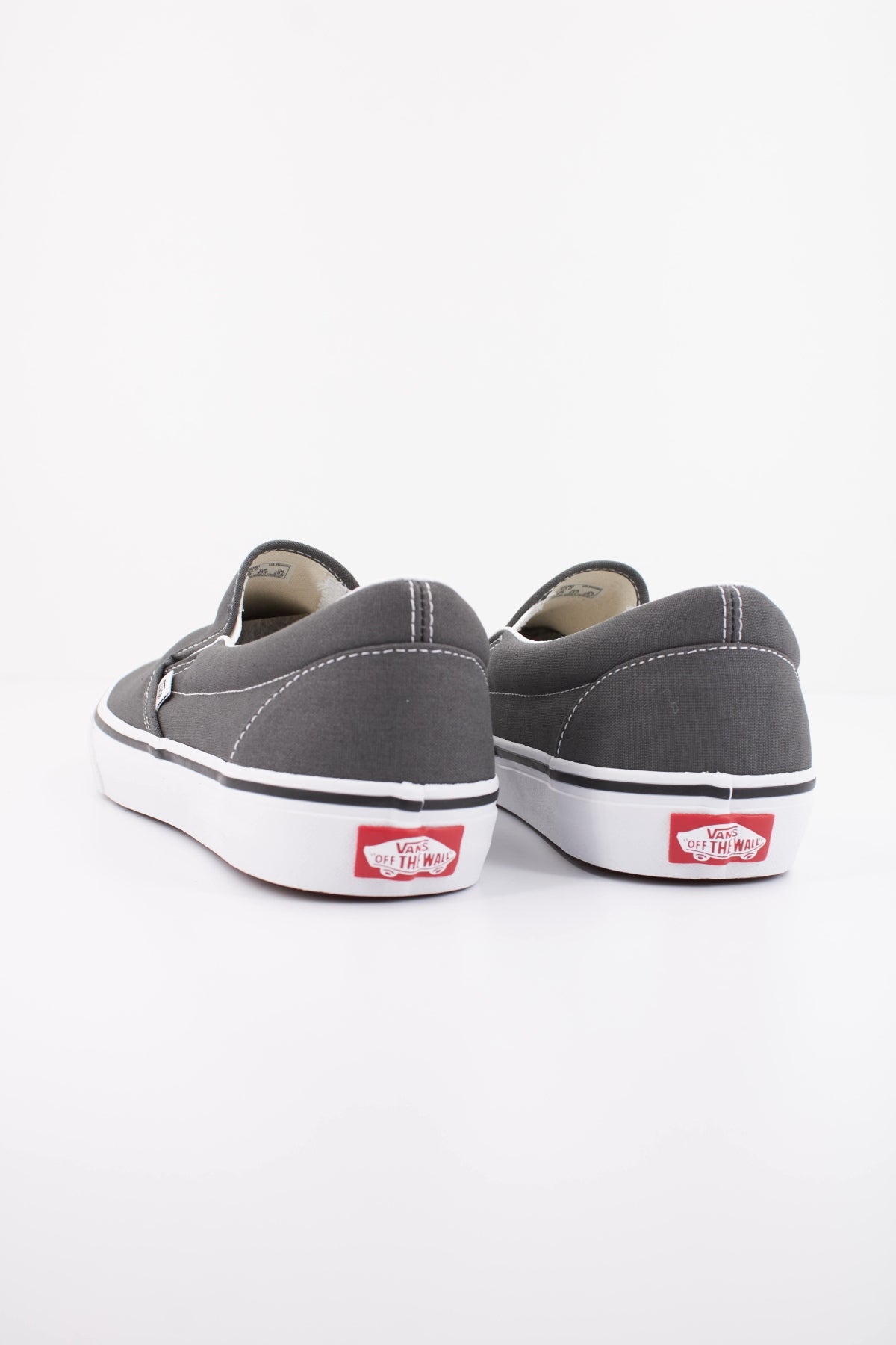 VANS CLASSIC SLIP ON en color GRIS (4)