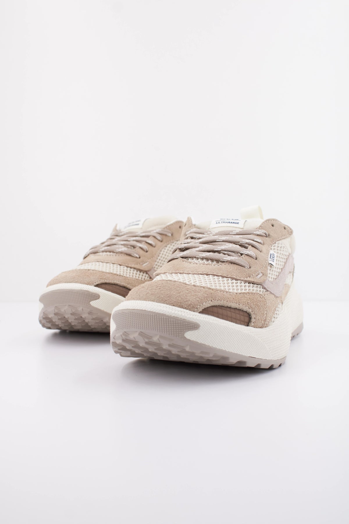 VANS ULTRARANGE NEO 2.0 en color MARRON CLARO (2)