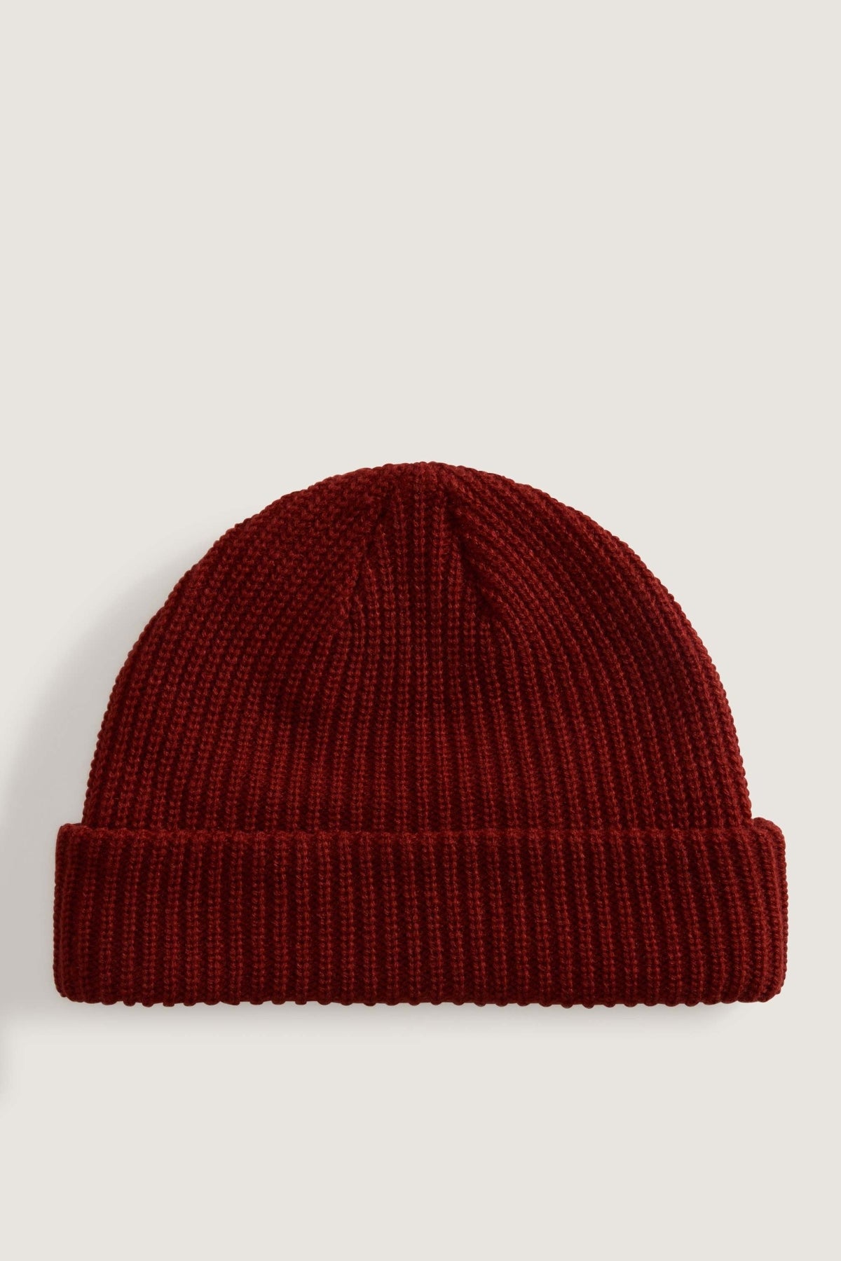 VANS CORE BASIC CUFF BEANIE en color BURDEOS (2)