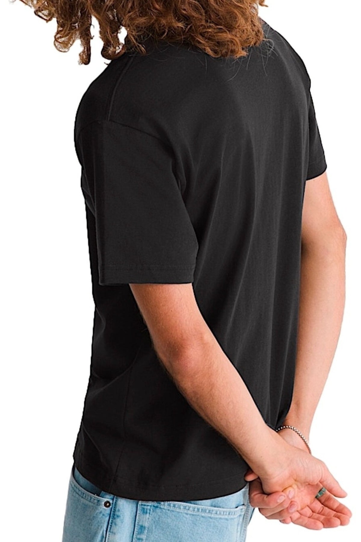 VANS VN000TBXY281 NEW LEFT CHEST SS TEE en color NEGRO (2)