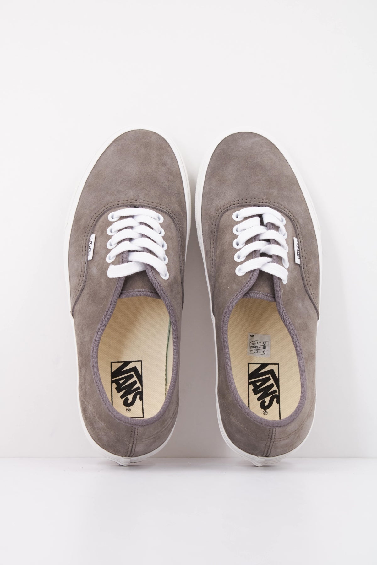 VANS VN000D7Y9JC1 AUTHENTIC en color GRIS (3)