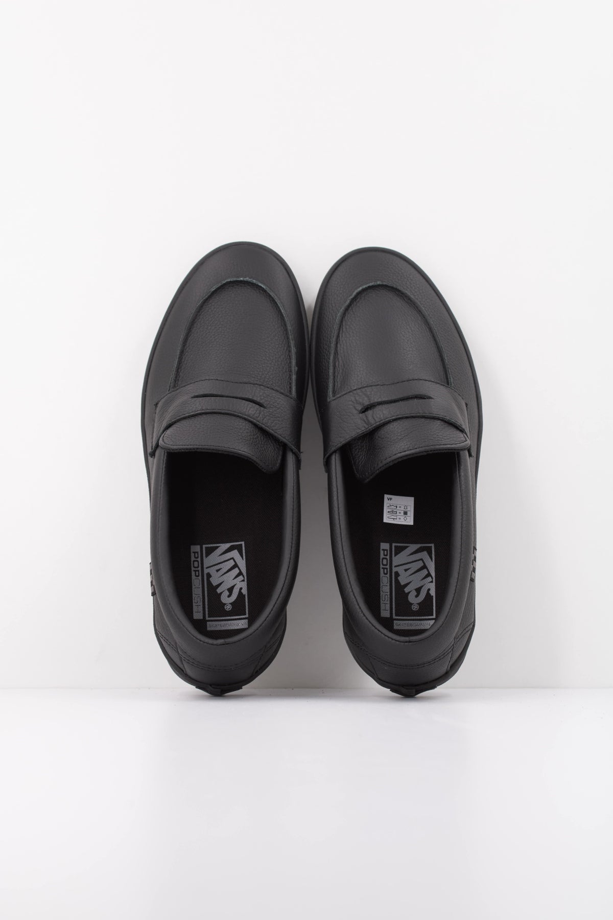 VANS 185126 en color NEGRO (3)