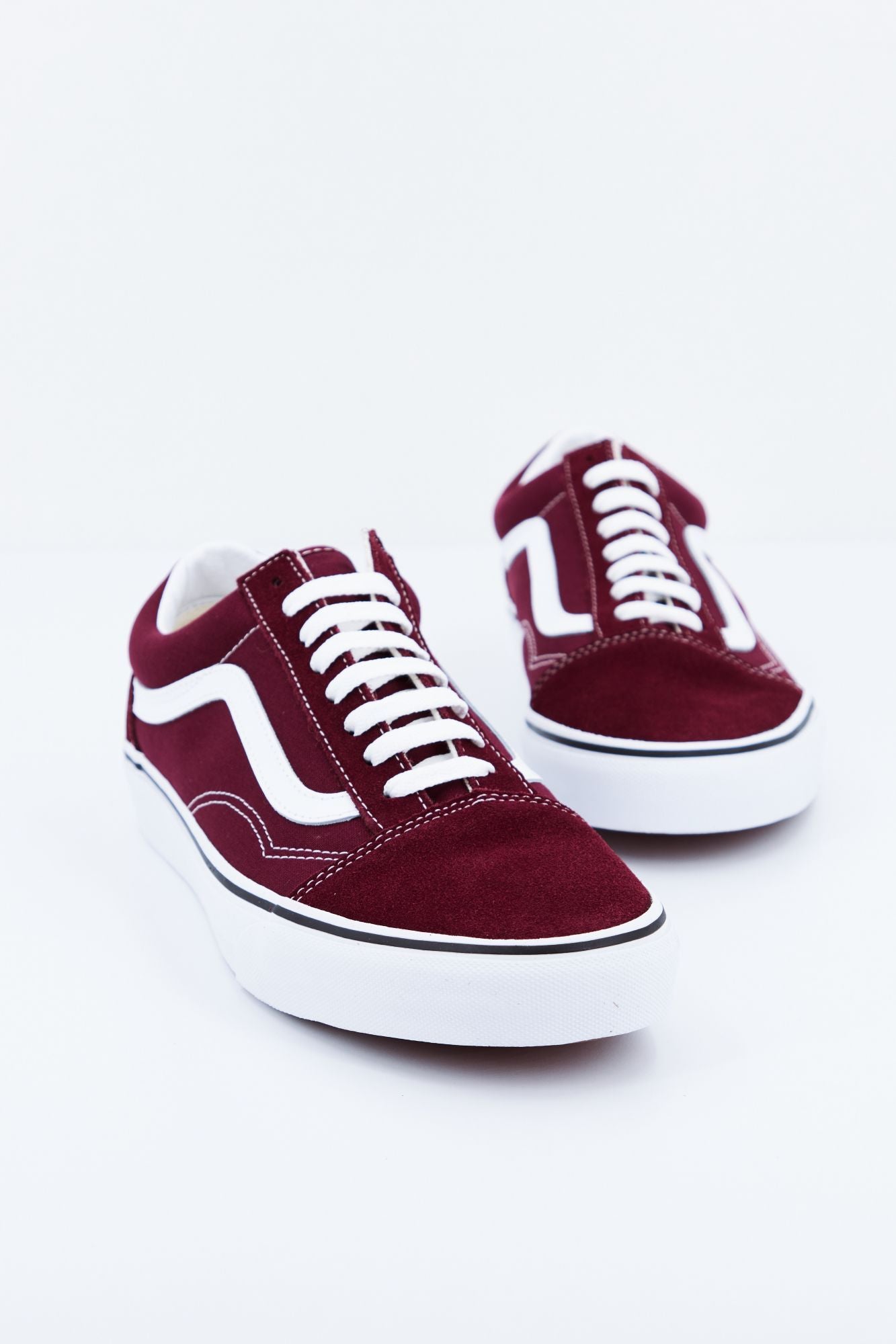 VANS VN0A38G15U71 en color BURDEOS (4)