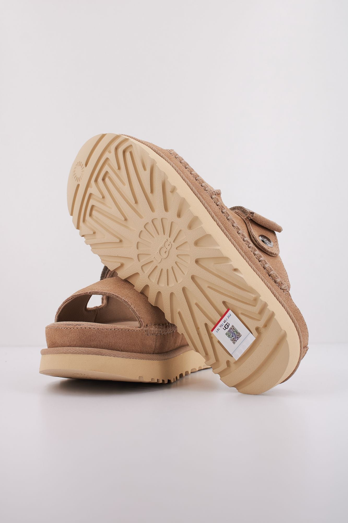 UGG W GOLDENSTAR GLIDE en color BEIS (5)