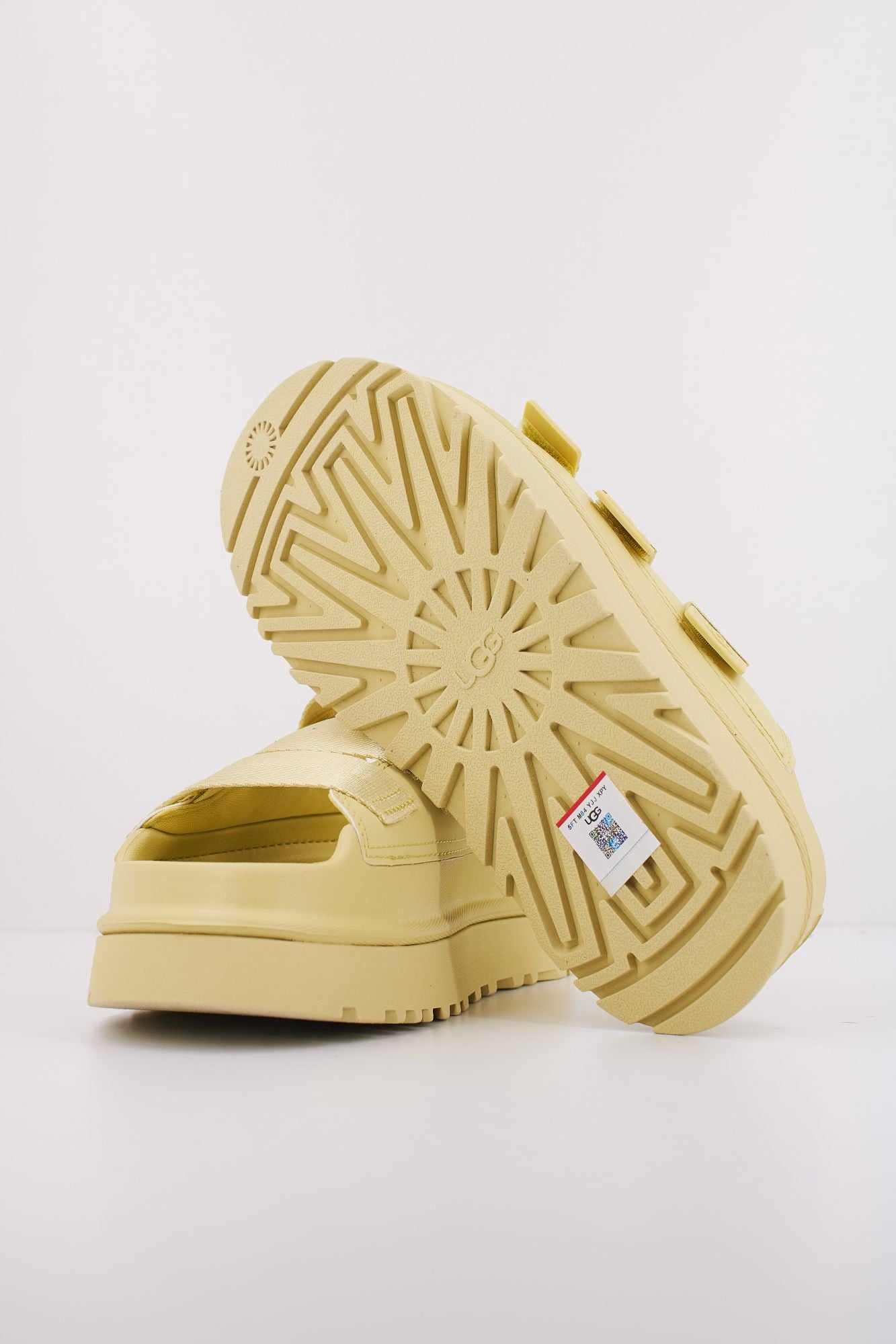 UGG W GOLDEN GLOW SLIDE en color AMARILLO (5)