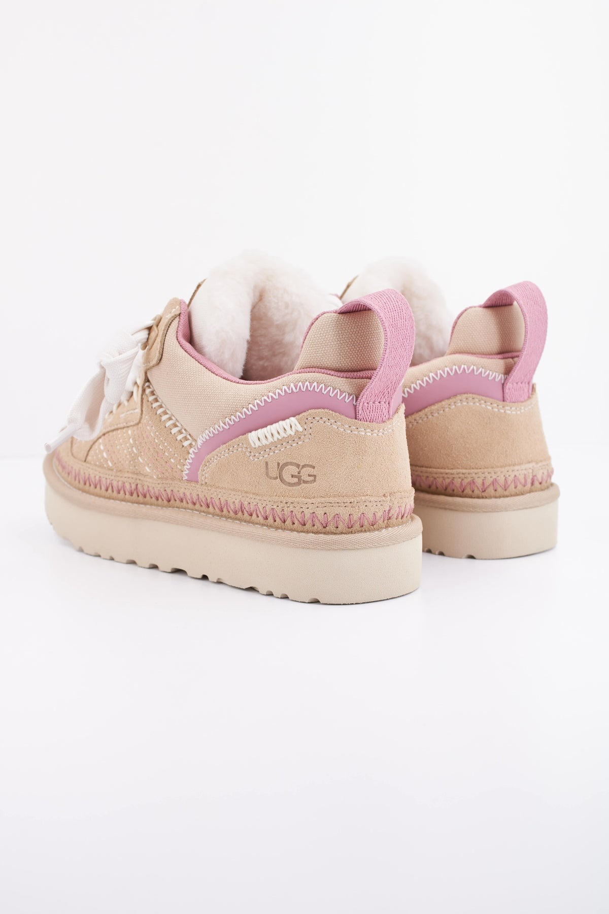 UGG W LOWMEL MEADOW en color MARRON (4)
