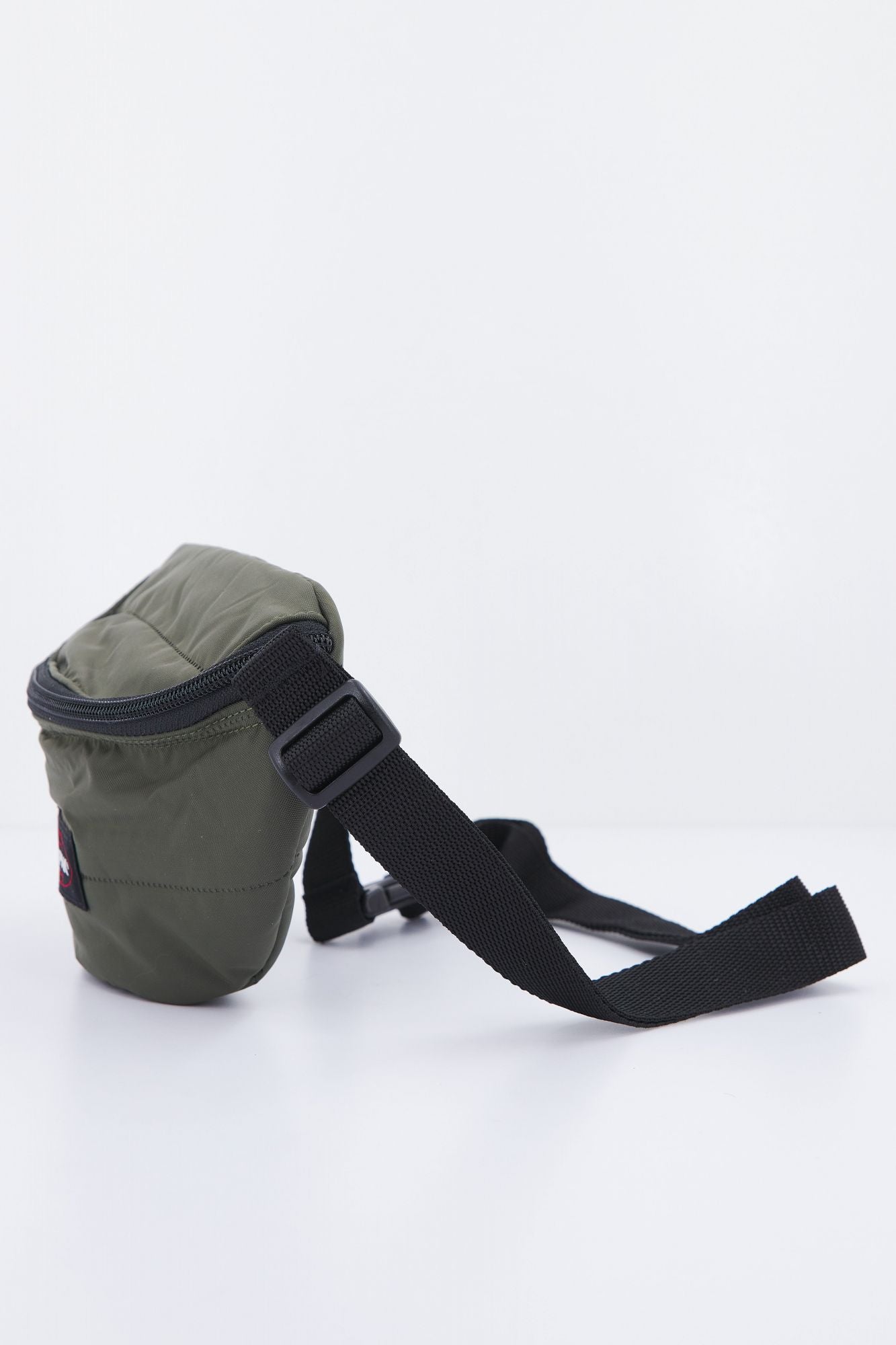EASTPAK SPRINGER en color VERDE (2)