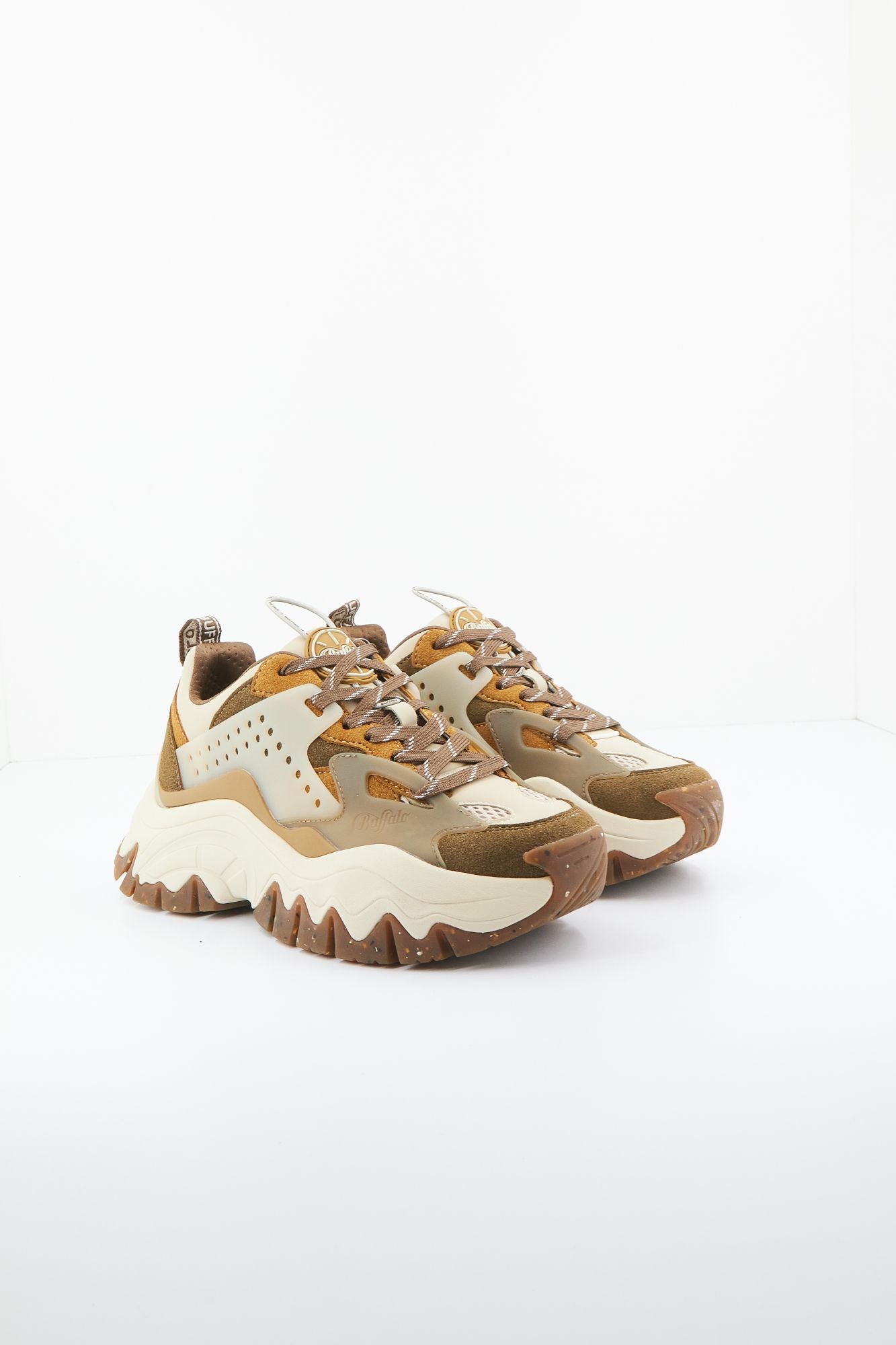 BUFFALO TRAIL ONE en color MARRON (2)