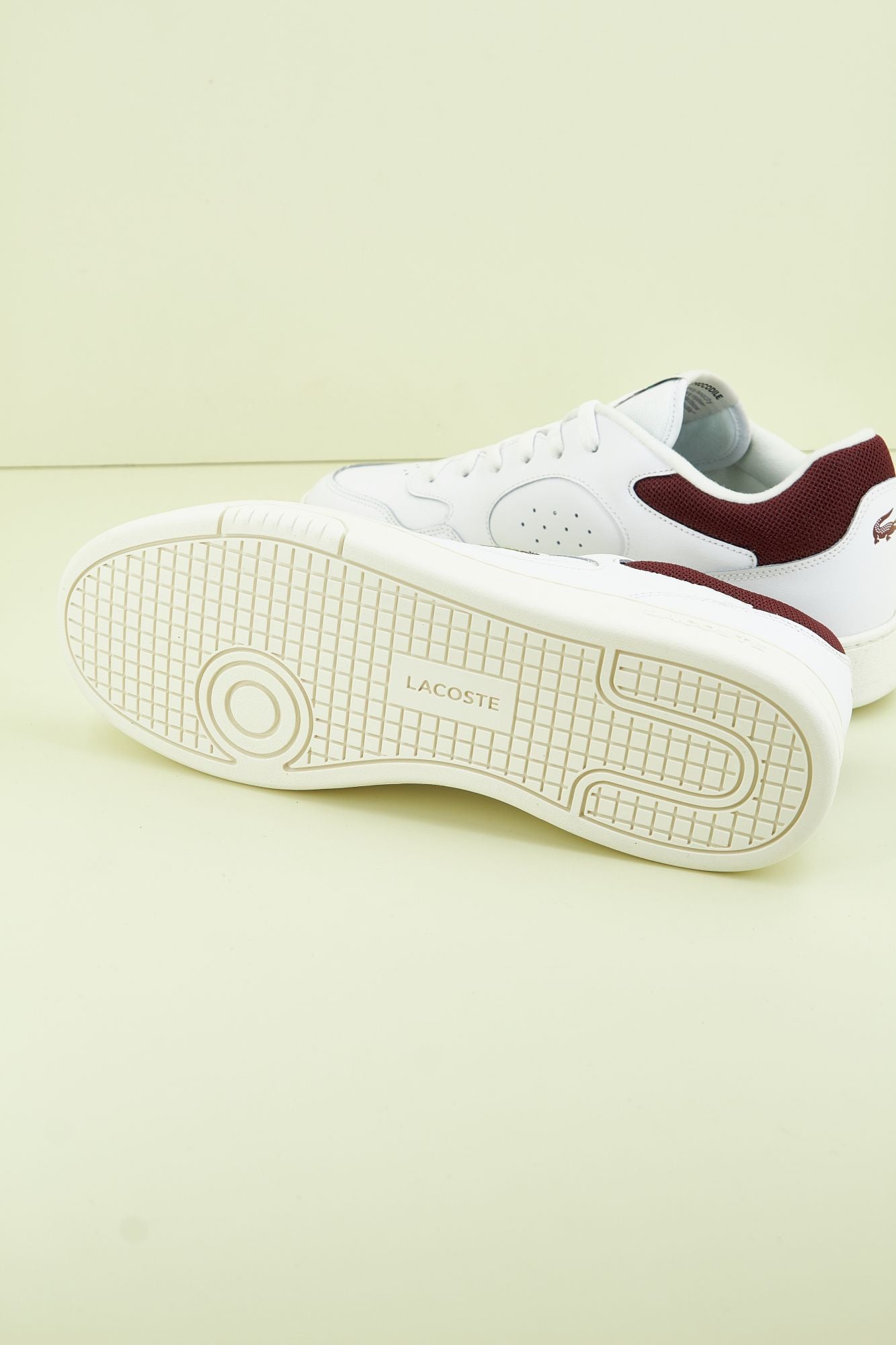 LACOSTE LINESET 223 en color BLANCO (4)