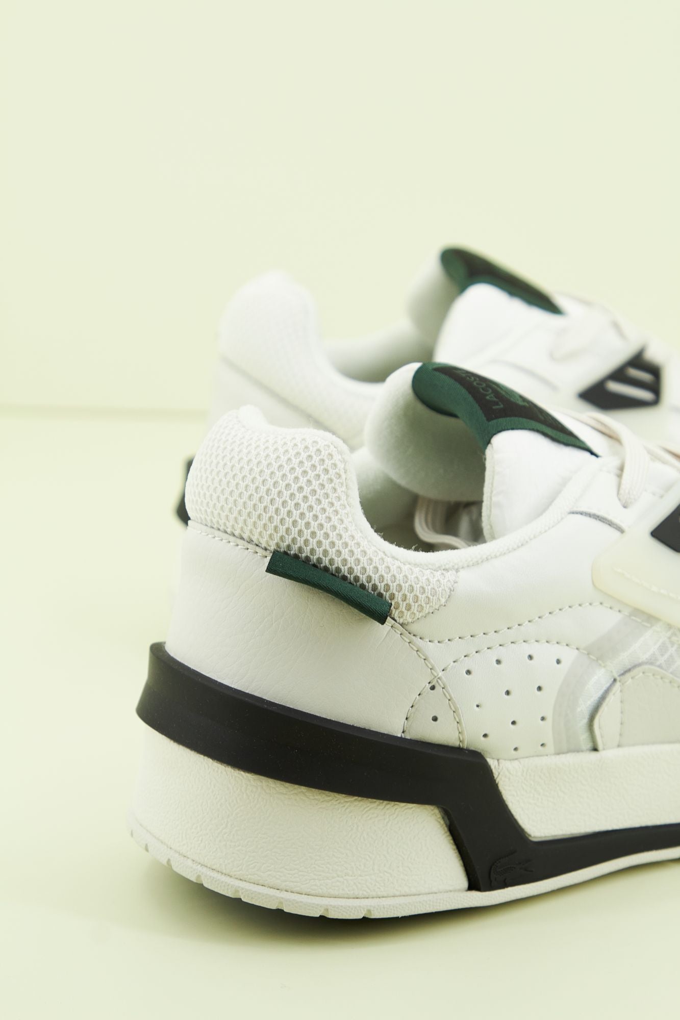 LACOSTE LT 125 123 1 SMA WHT en color BLANCO (3)