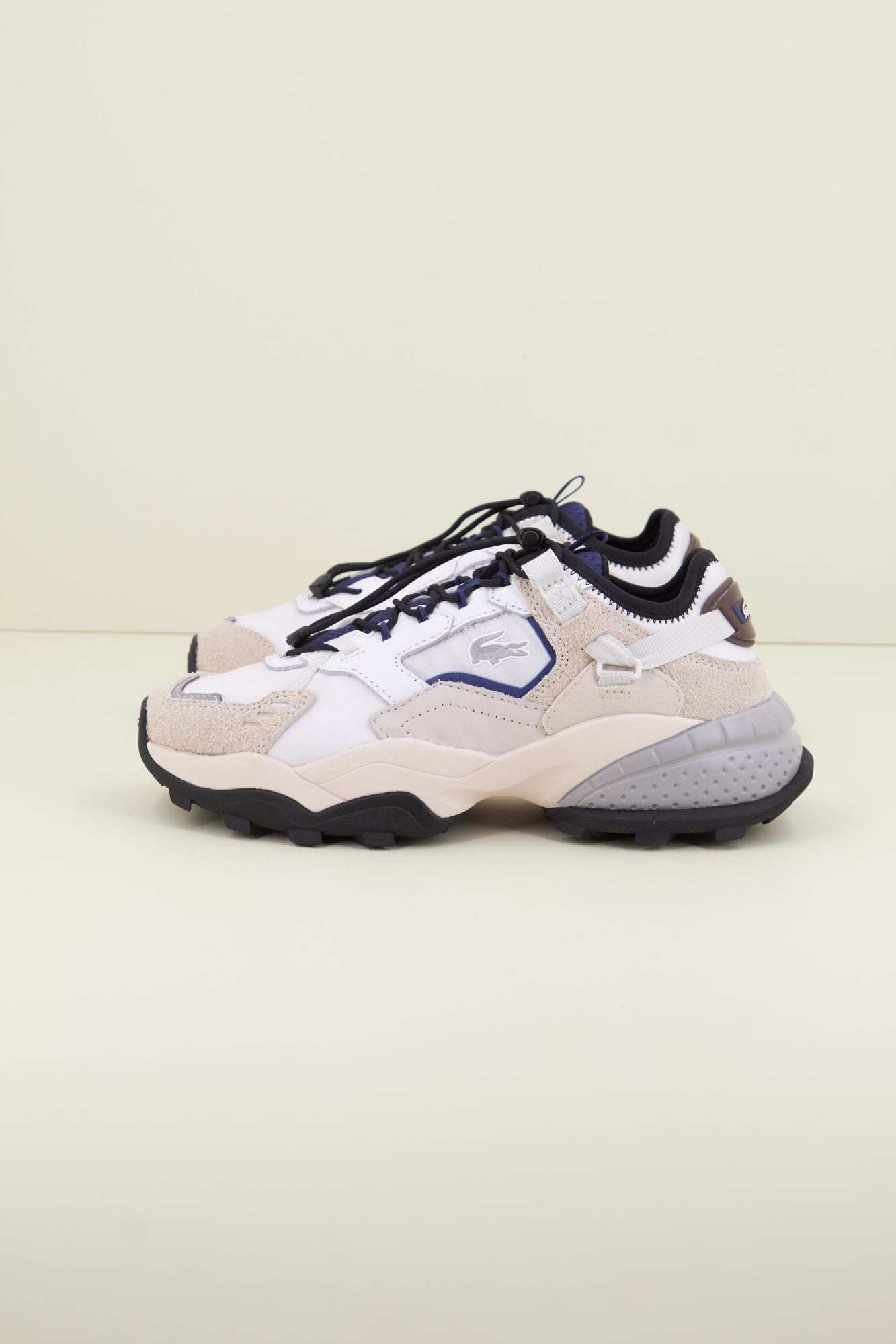 LACOSTE L-GUARD BREAKER 223 1 SFA en color BEIS (1)