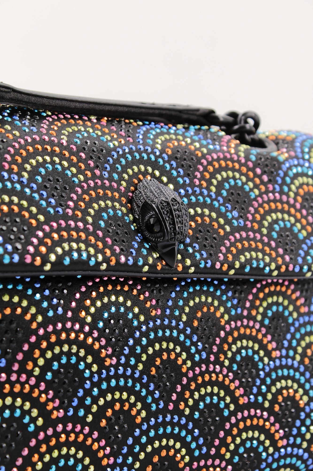 KURT GEIGER LONDON FABRIC KENSINGTON BAG en color NEGRO (4)