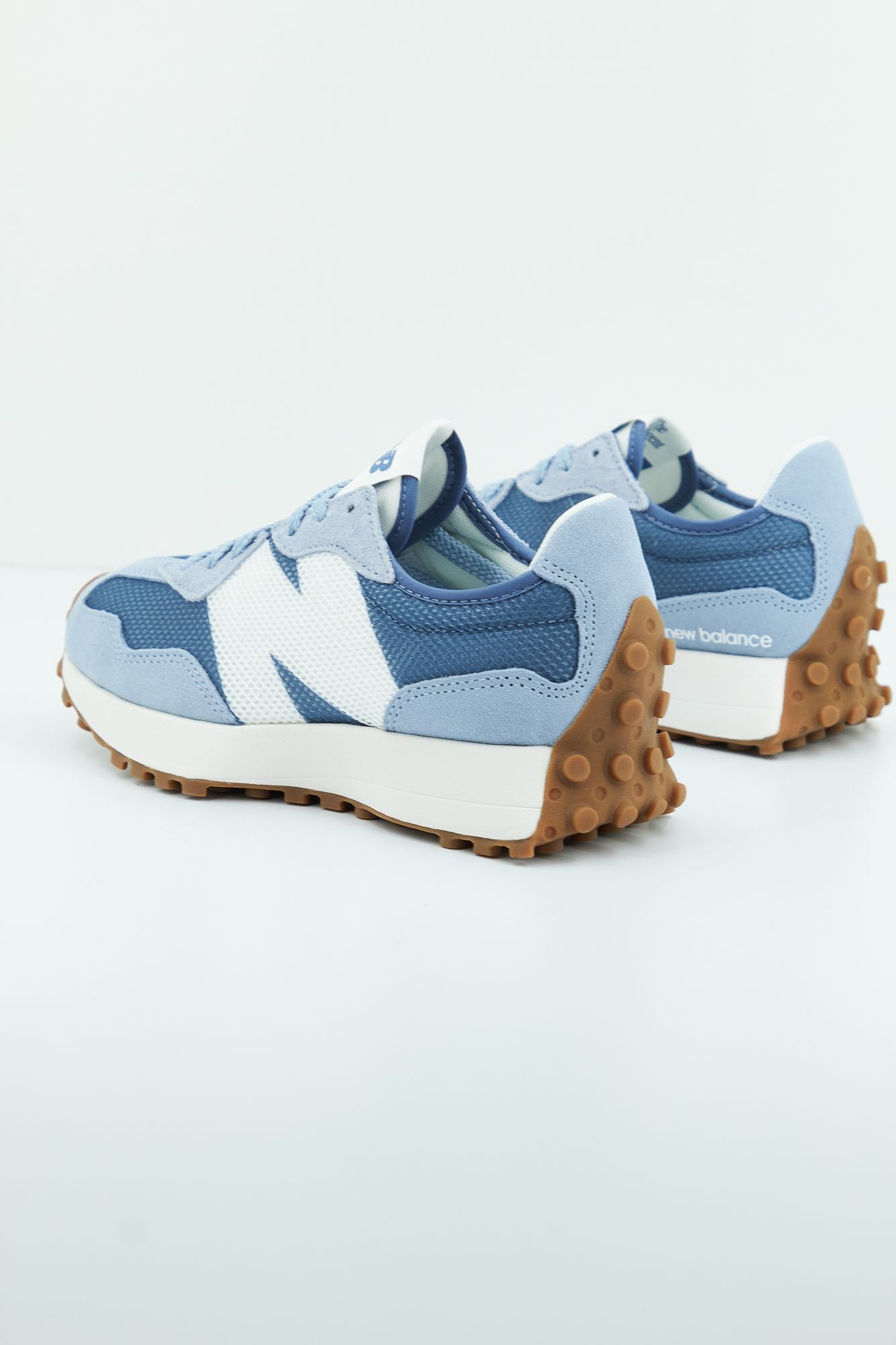 NEW BALANCE MS327 MQ en color AZUL (2)