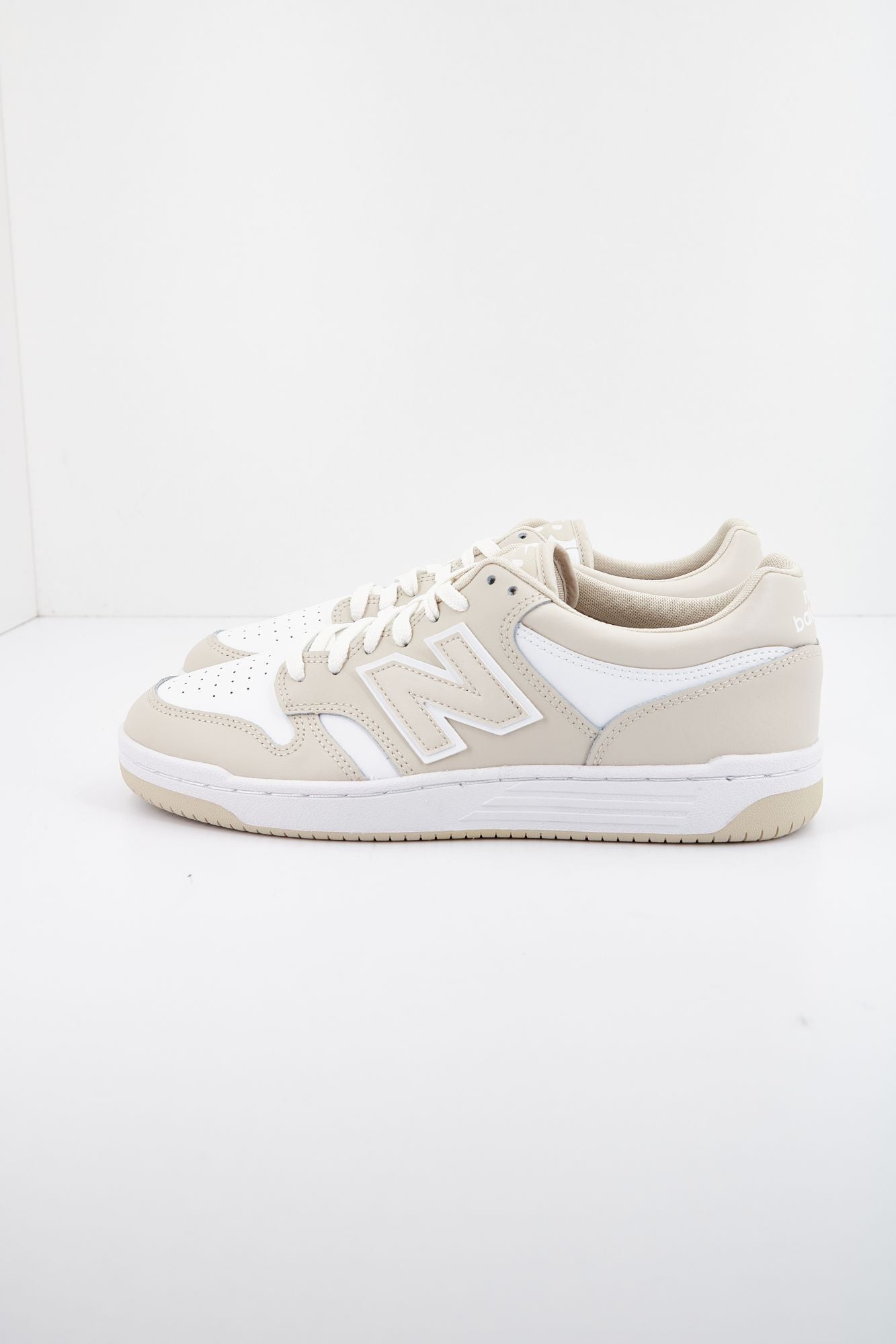 NEW BALANCE BB480LBB en color MARRON (1)