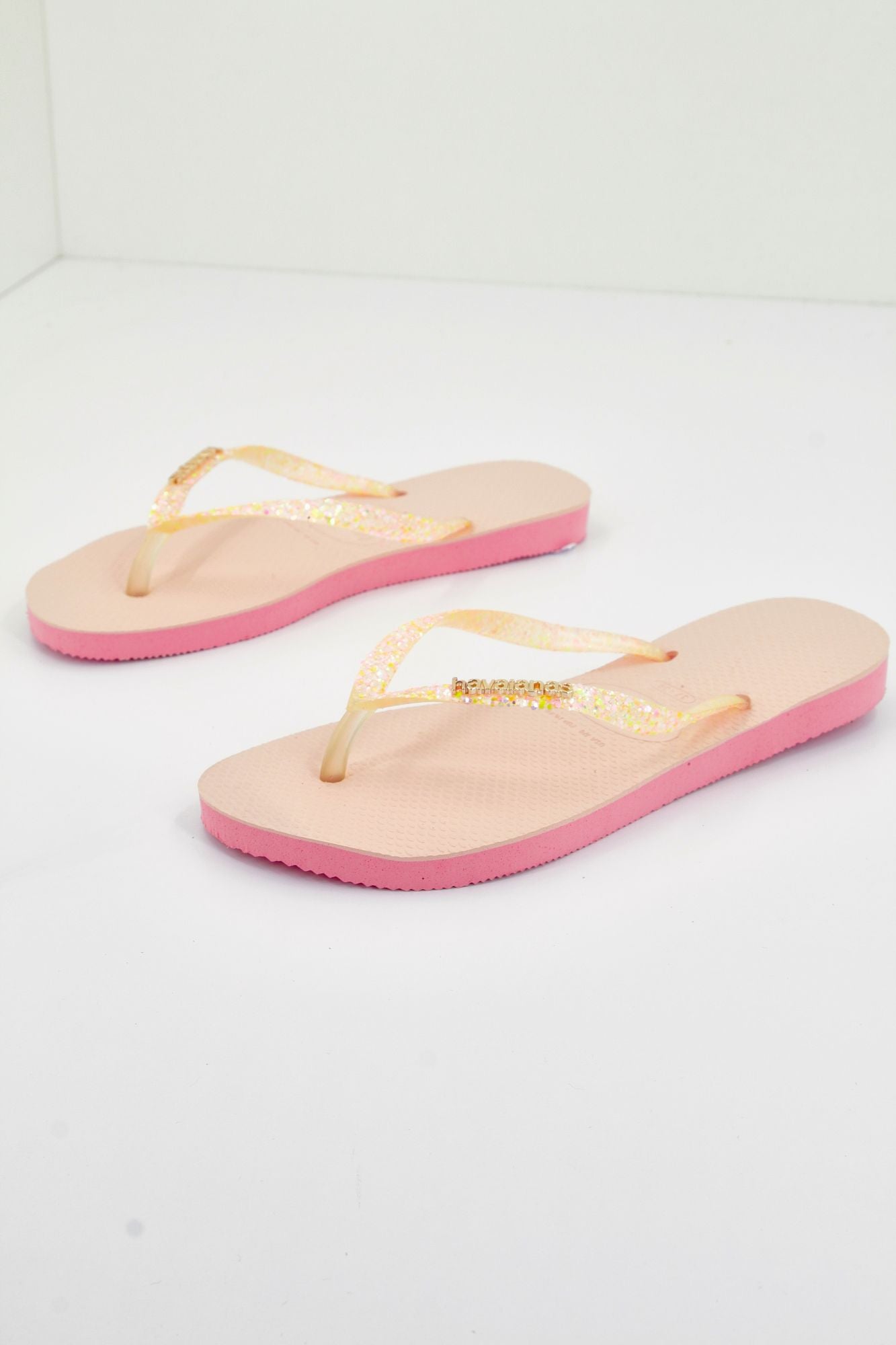 HAVAIANAS 4147122H en color ROSA (2)