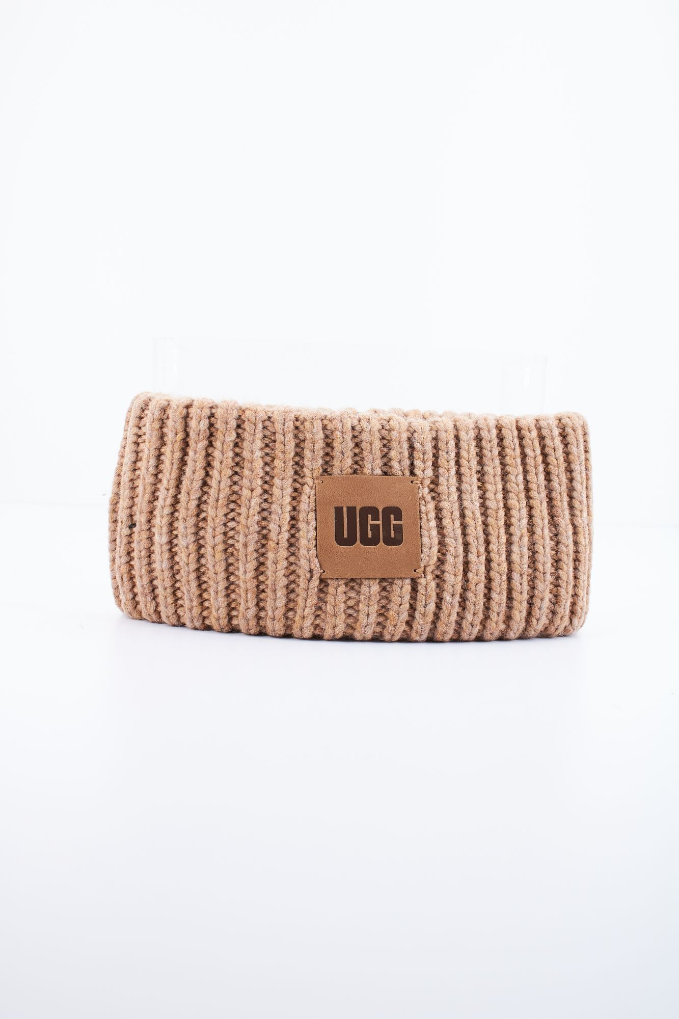 UGG W CHUNKY RIBBED HEADBAND en color MARRON (1)