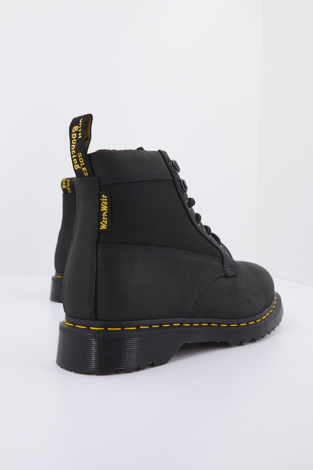 DR. MARTENS  STREETER+EXTRA TOUGH en color NEGRO (3)